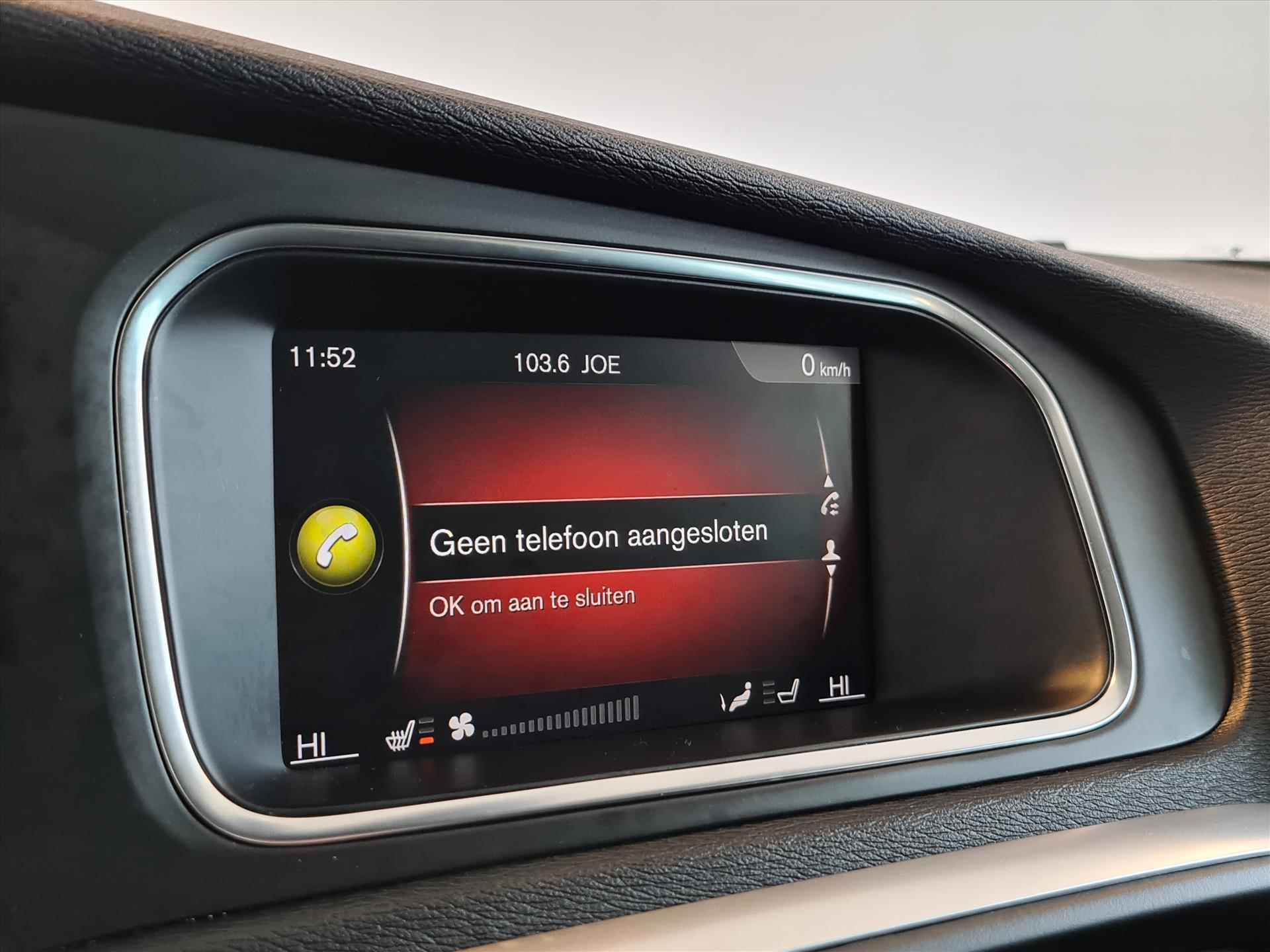 VOLVO V40 2.0 T2 122PK Nordic+ STOELV NAVI LED PDC - 24/29