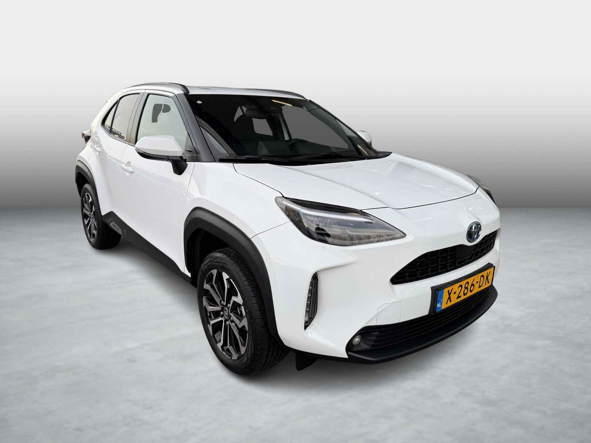 Toyota Yaris Cross 1.5 Hybrid Dynamic | Navigatie - 8/19