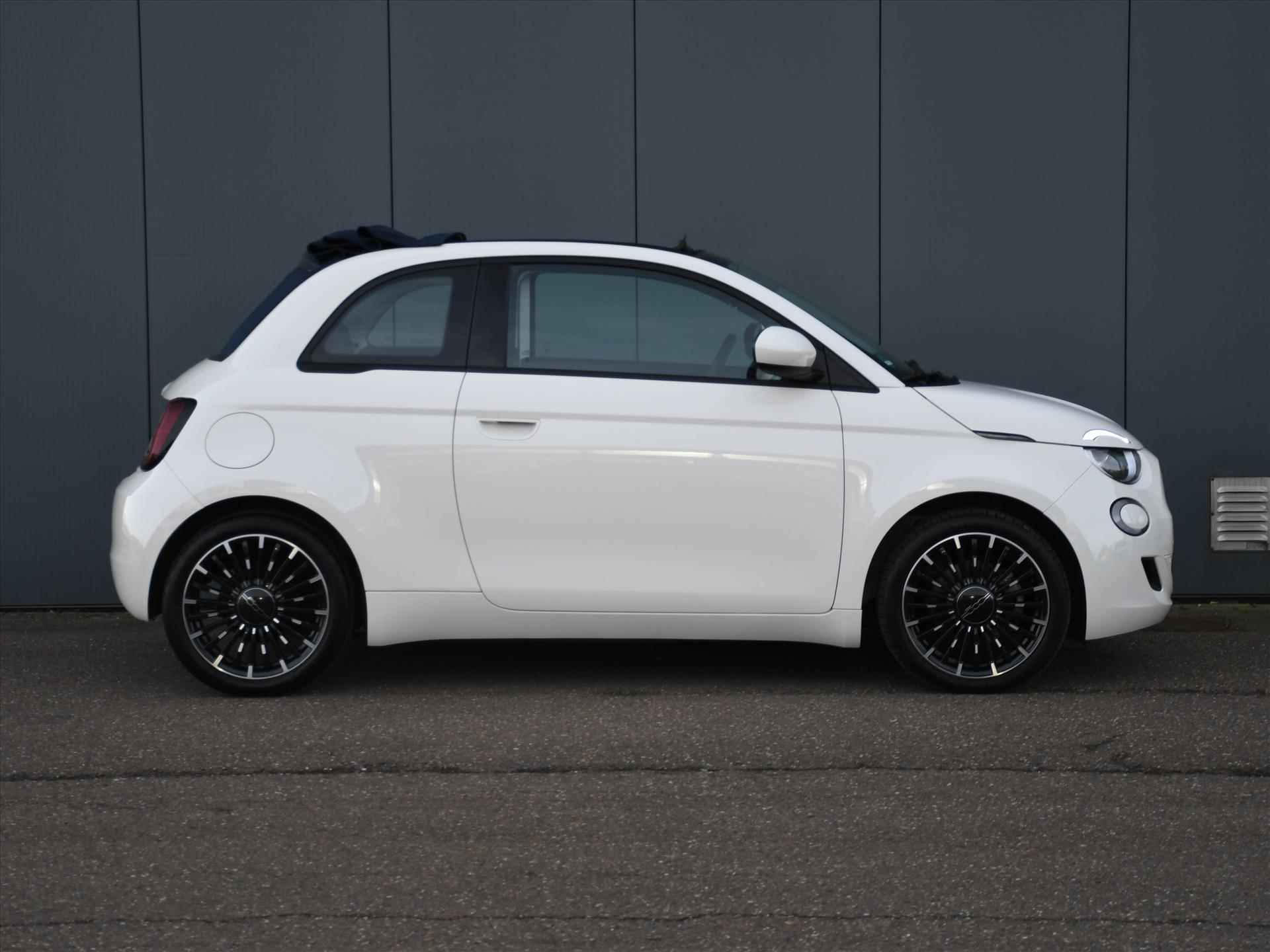 Fiat 500C Cabrio Icon 42kWh 118pk Automaat STOELVERWARMING | NAVI | CRUISE | CLIMA | KEYLESS ENTRY | 17''LM - 3/31