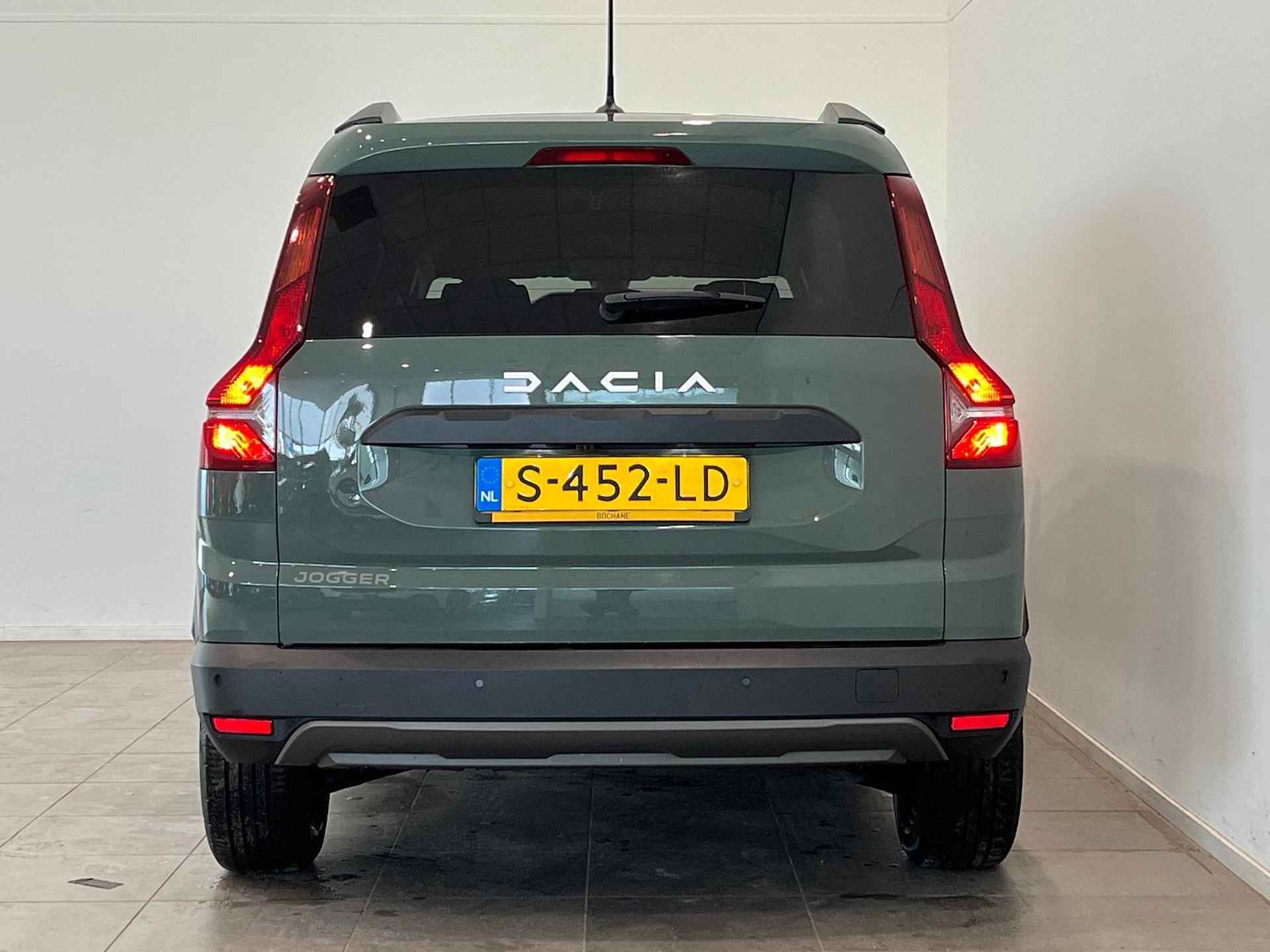 Dacia Jogger 1.0 TCe 110 Expression 7p. AIRCO | CRUISE | CAMERA | NAVI | V+A PDC | ANDROID & APPLE CARPLAY | - 22/34