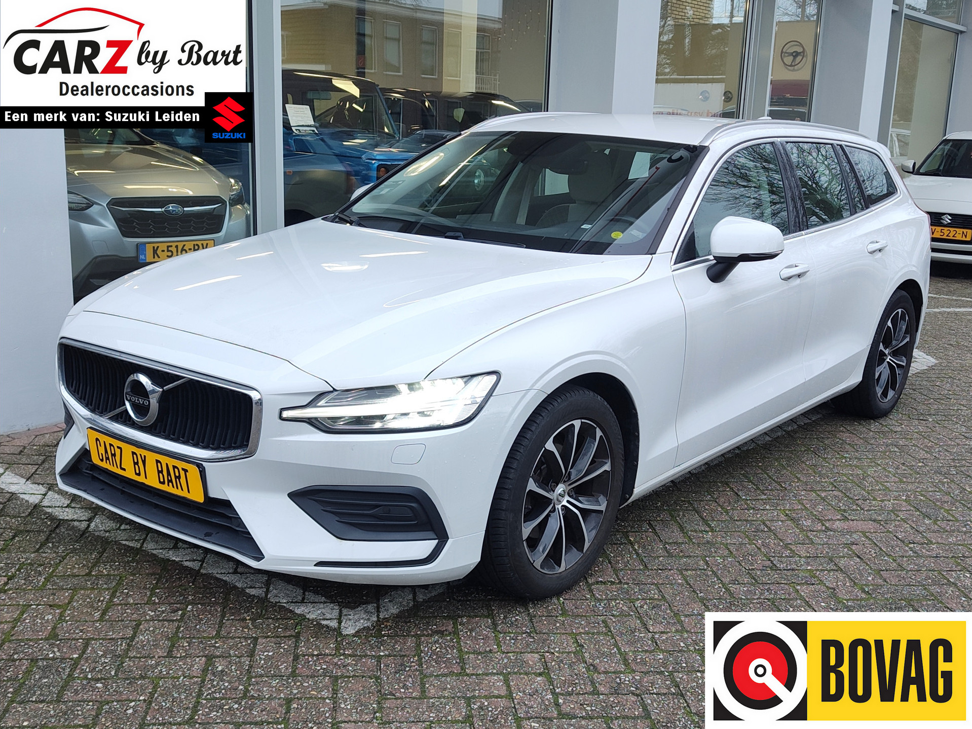 Volvo V60 2.0 T4 MOMENTUM PRO AUTOMAAT Elek. achterklep | Adaptive Cruise | Carplay | Navi