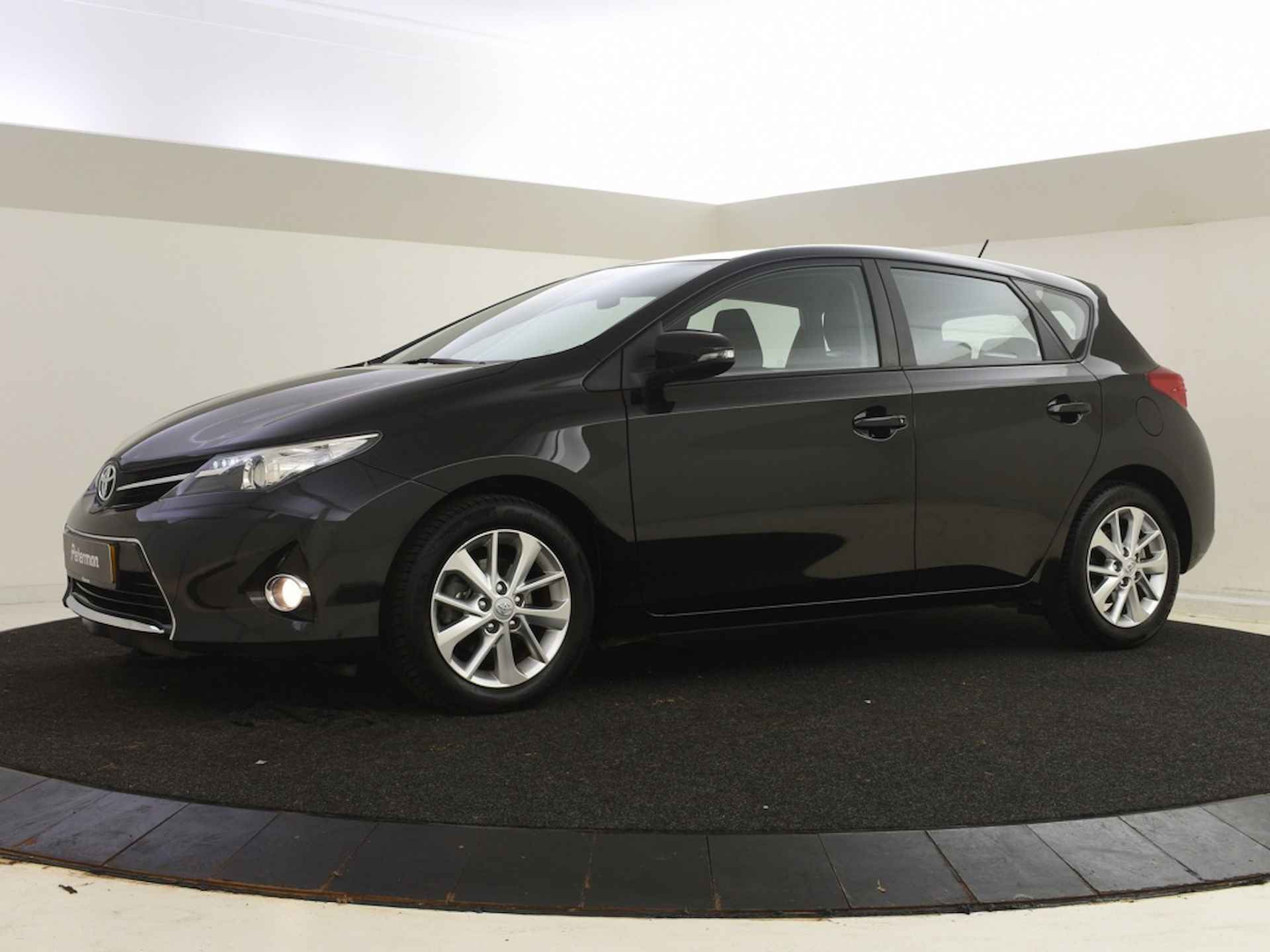 Toyota Auris 1.3 Now | Trekhaak | Climate Control | Cruise Control - 4/26