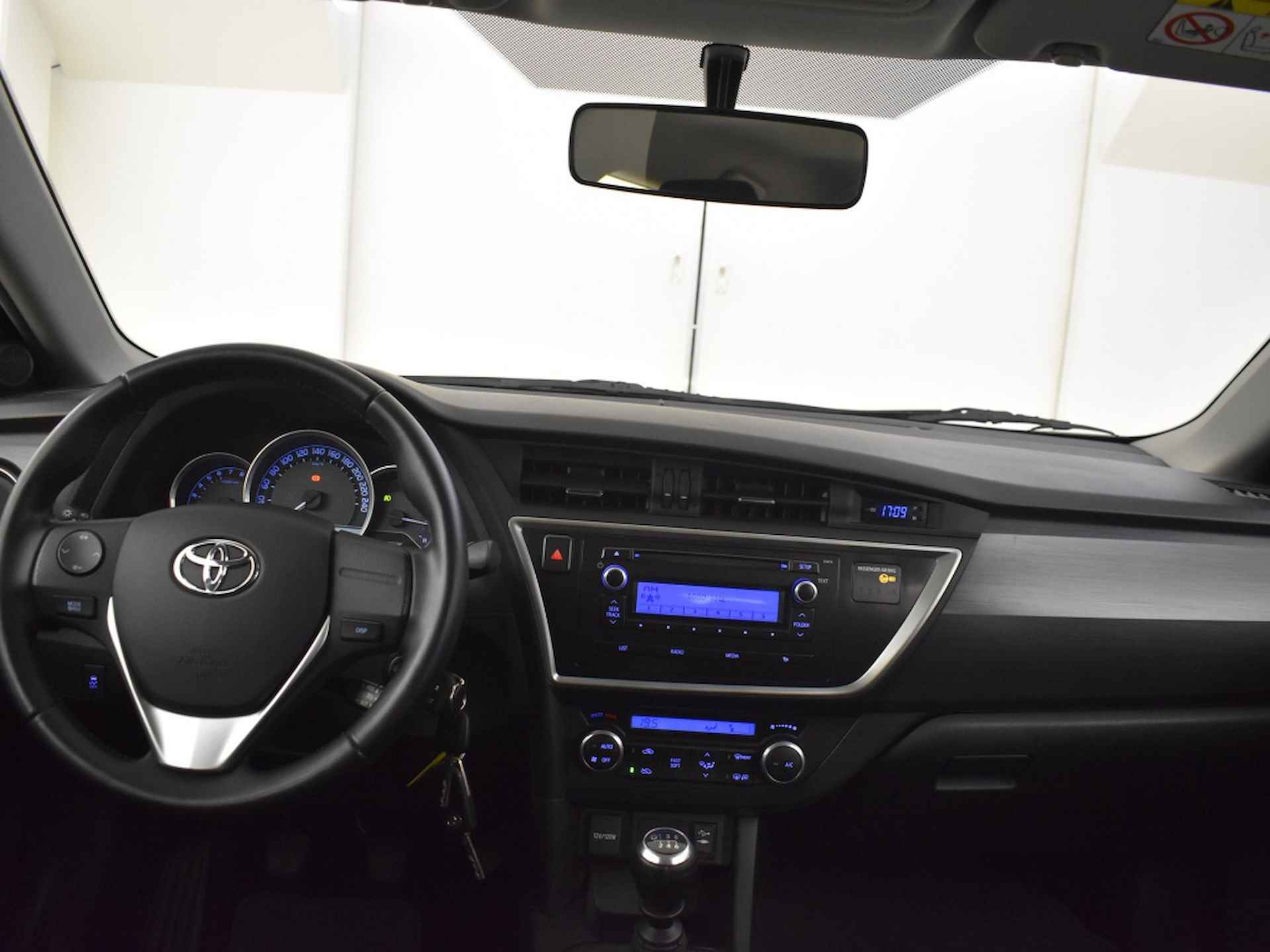 Toyota Auris 1.3 Now | Trekhaak | Climate Control | Cruise Control - 16/26