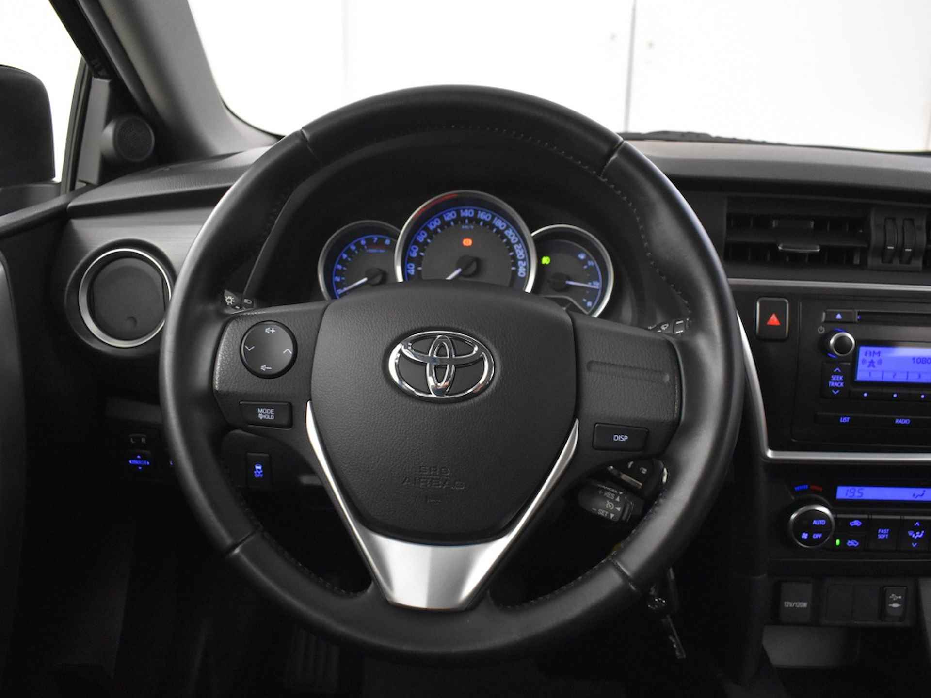 Toyota Auris 1.3 Now | Trekhaak | Climate Control | Cruise Control - 17/26