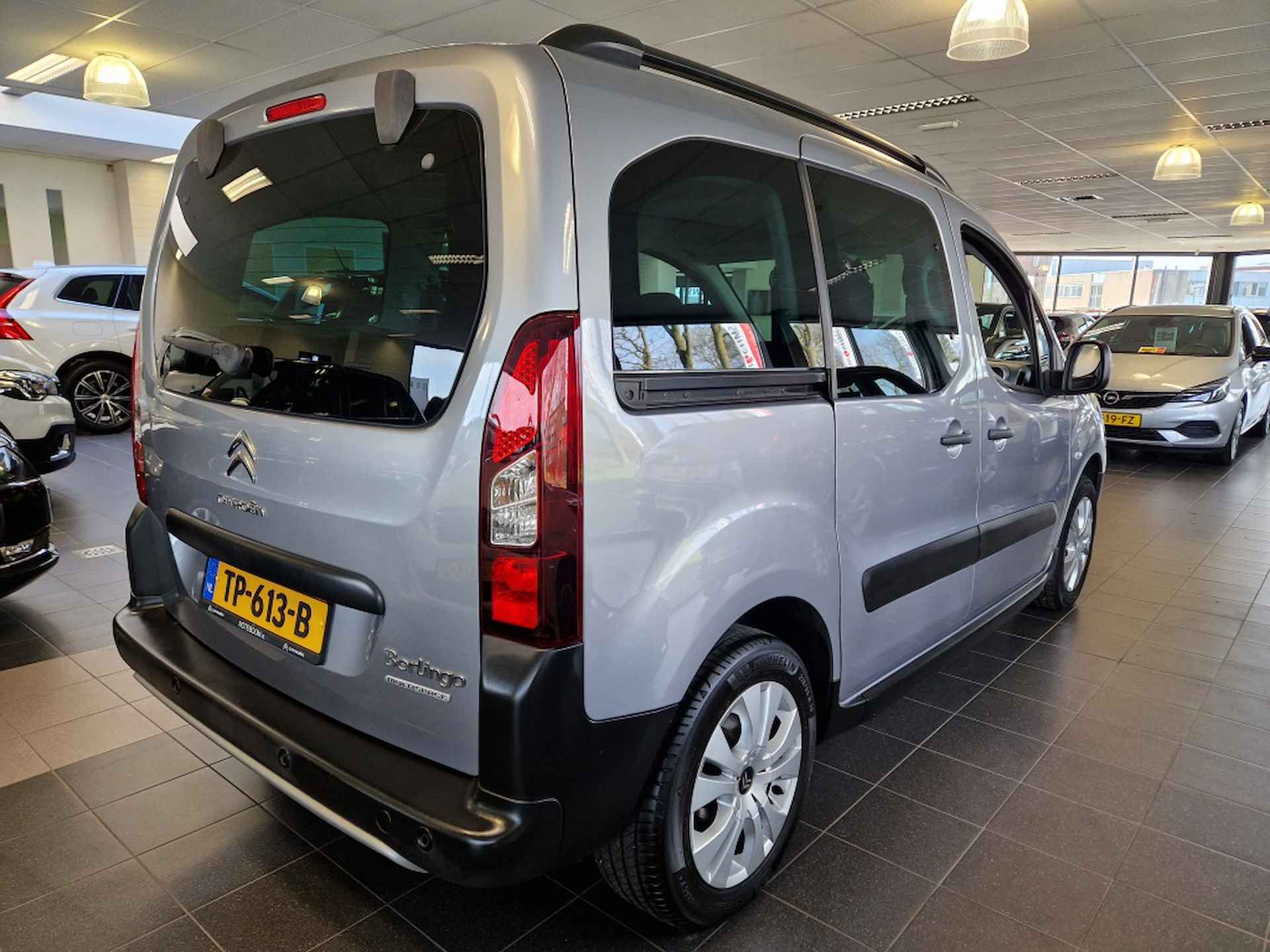 Citroen Berlingo 1.2 PureTech XTR | nwe distributie | topstaat - 4/15