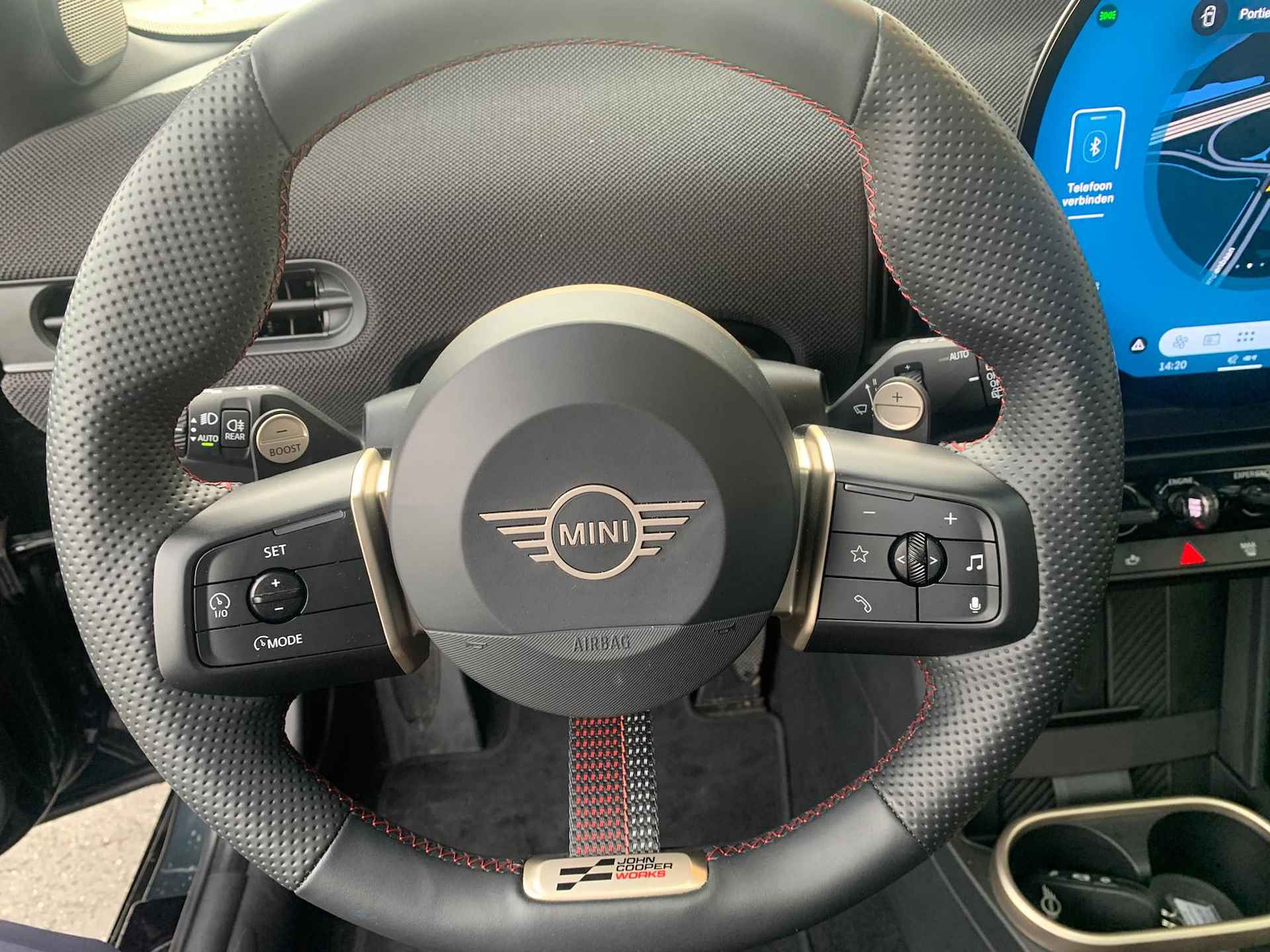 MINI Cooper S | JCW Trim | Package XL | | Comfort Access | Driving Assistant Plus | Elektrisch verstelbare en verwarmbare stoelen |  MINI Head-Up Display | - 17/20