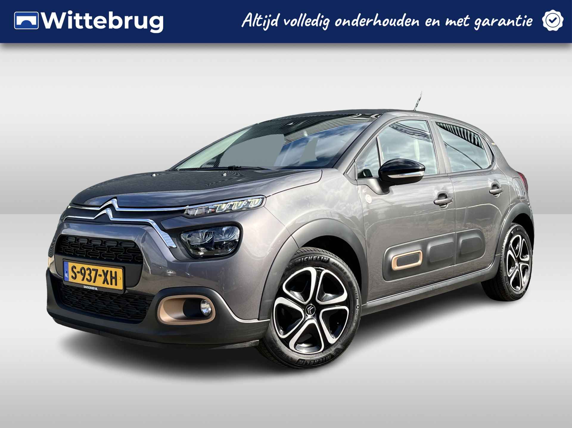 Citroën C3 1.2 PureTech C-Series | Climate Control | Apple Carplay | Parkeersensoren | Gaaf Interieur!! - 1/38