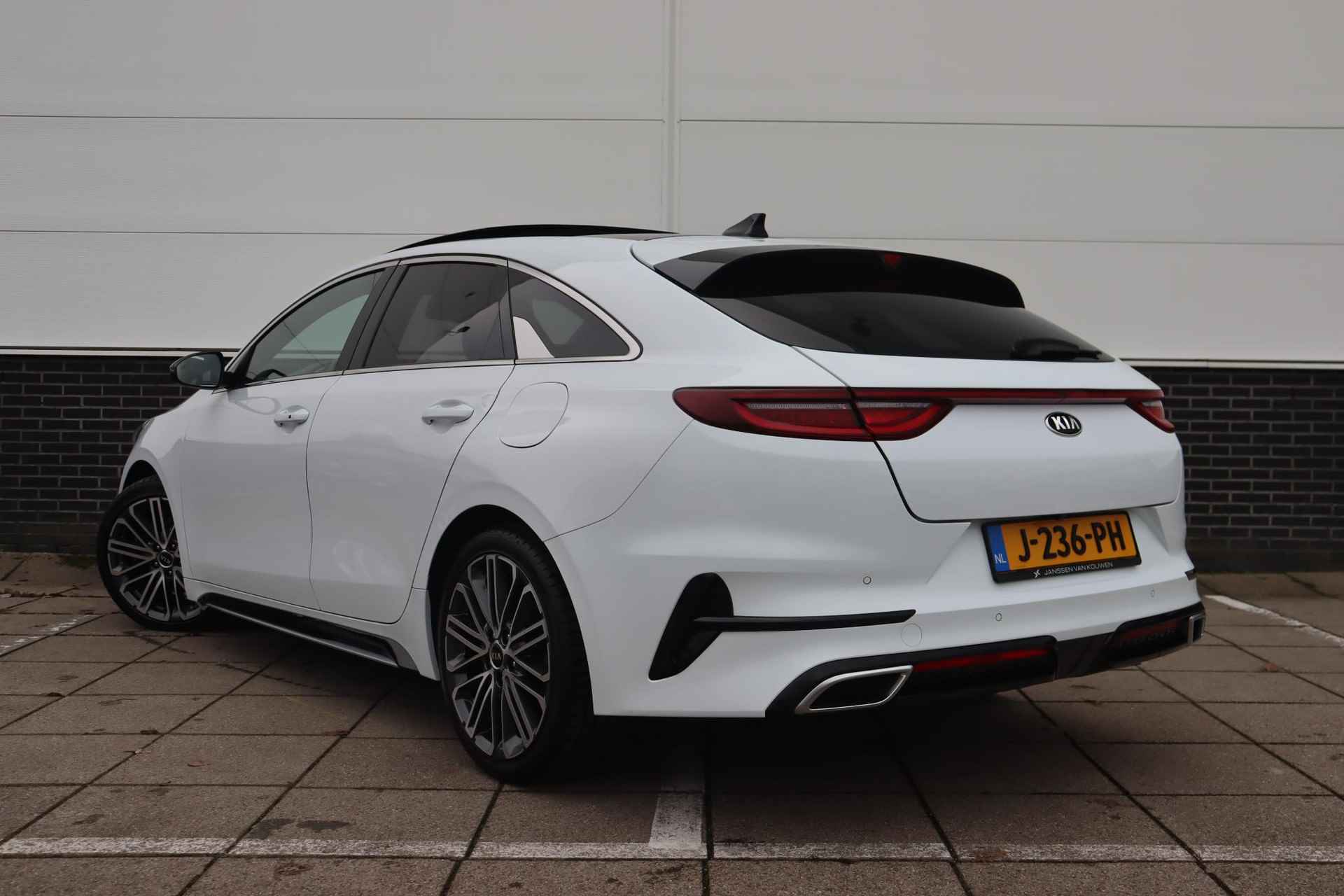 Kia ProCeed 1.4 T-GDI GT-PlusLine * Pano * Stoel - Stuur Verwarming * Navi * - 6/51