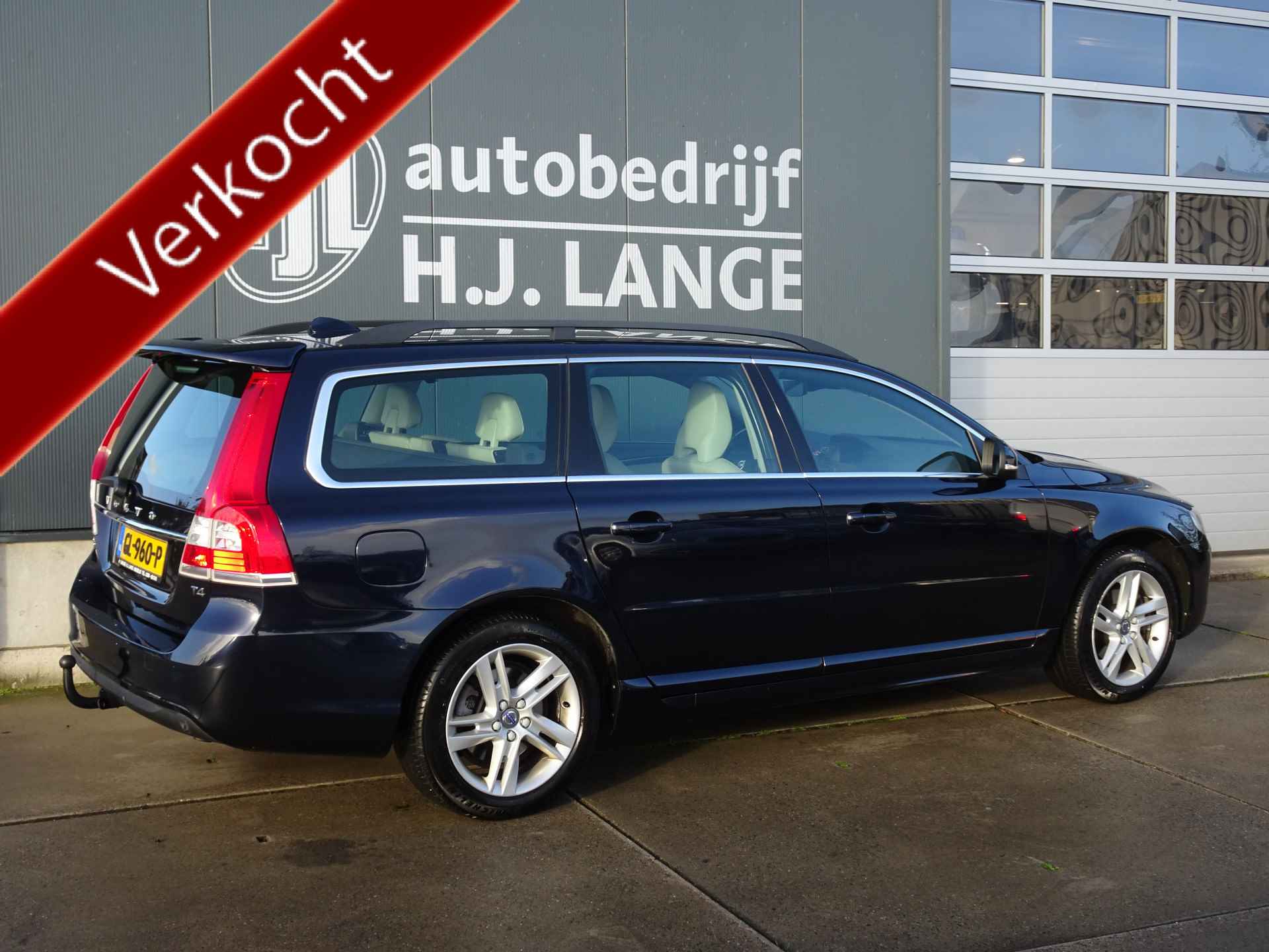 Volvo V70 2.0 T4 Dynamic Edition - 9/40