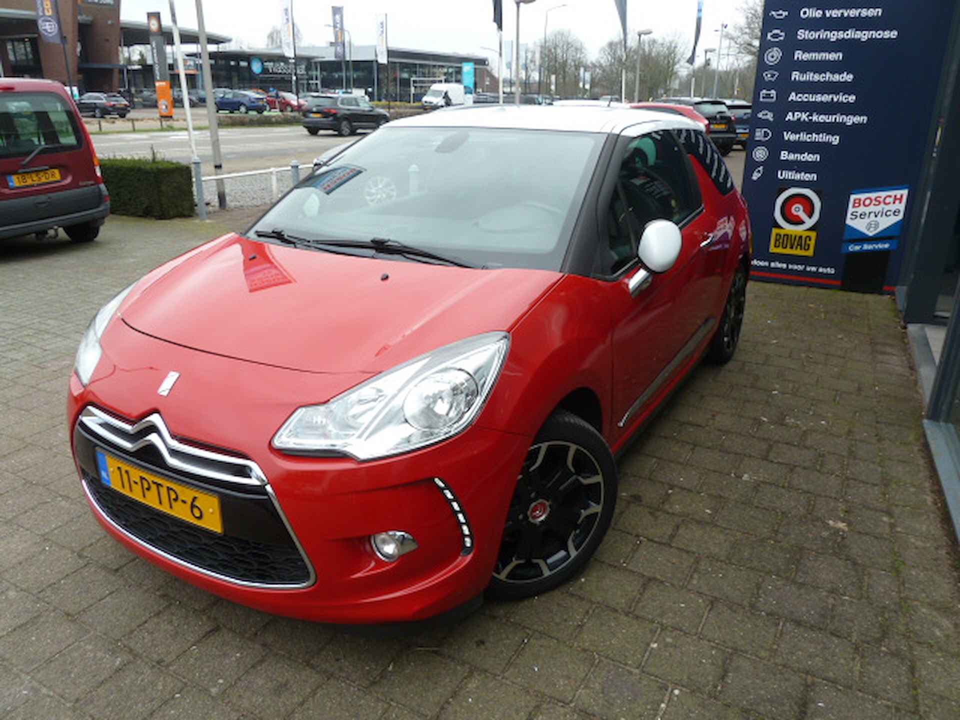 CITROEN DS3 1.6 THP 155pk SPORT CHIC AIRCO NAV. - 26/28