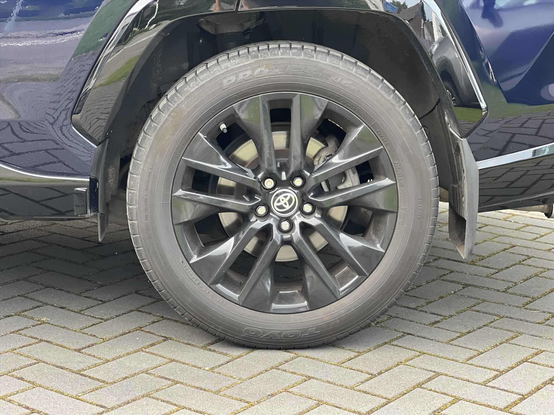 Toyota RAV4 2.5 Hybrid Bi-Tone | Dodehoekherkenning, Parkeersensoren, Elektrische achterkep, Stoel + Stuurverwarming, 19 inch, Weinig KM - 5/36