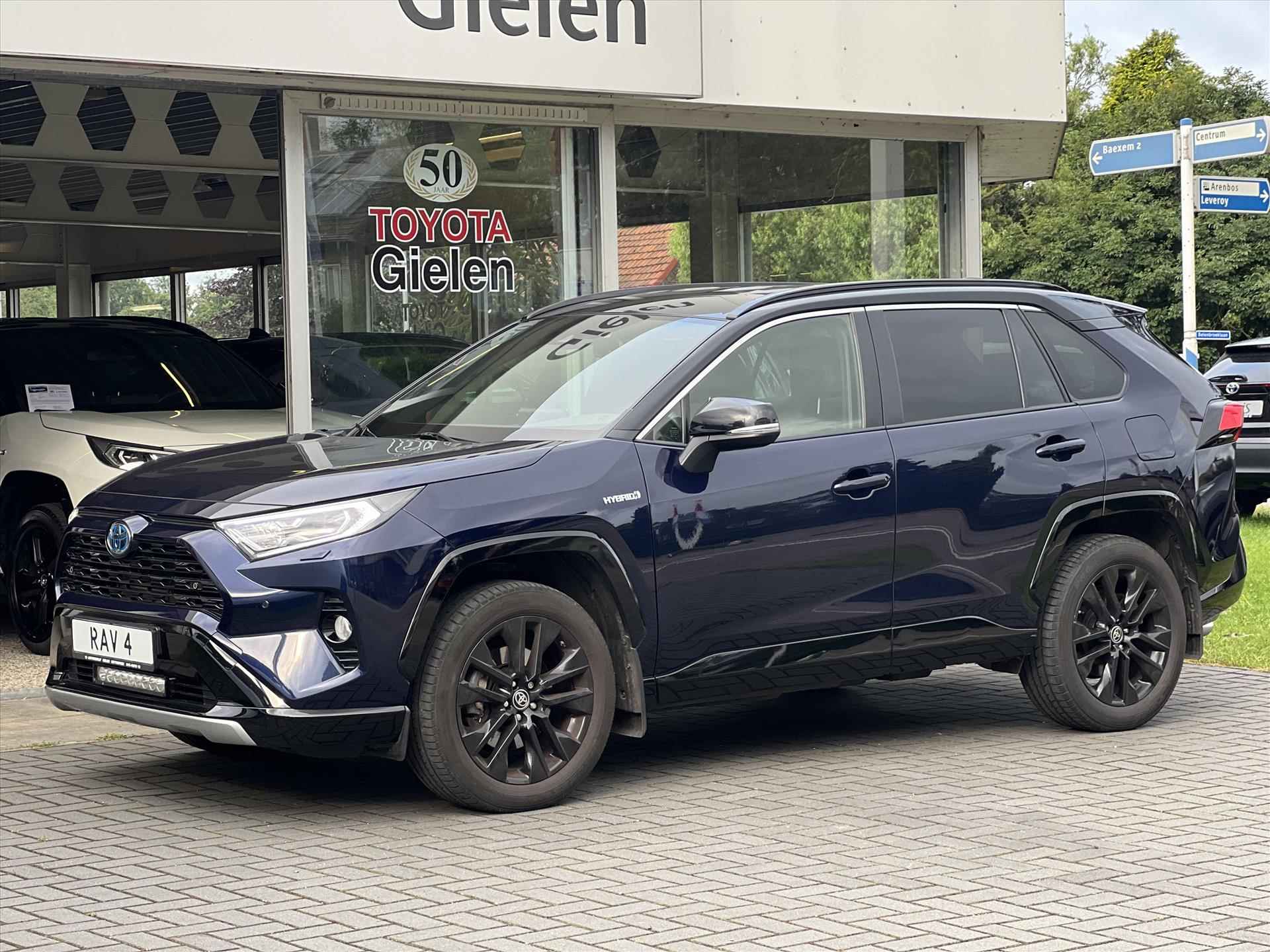 Toyota RAV4 2.5 Hybrid Bi-Tone | Dodehoekherkenning, Parkeersensoren, Elektrische achterkep, Stoel + Stuurverwarming, 19 inch, Weinig KM - 12/36