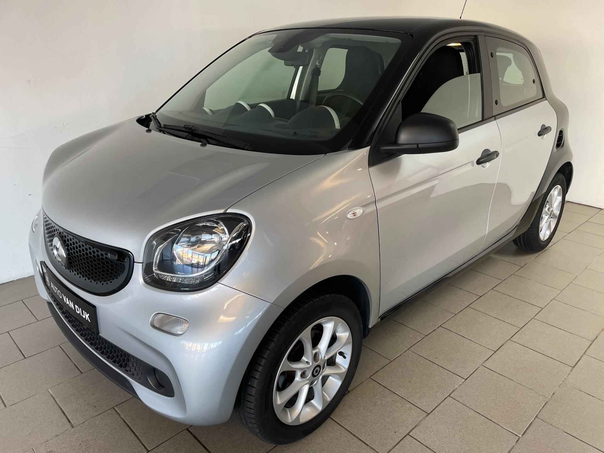 Smart Forfour 1.0 Business Solution AIRCO CRUISE BLUETOOTH ELEK RAMEN CENT VERG LM VELGEN PRIVACYGLAS ZEER NETTE AUTO - 8/30