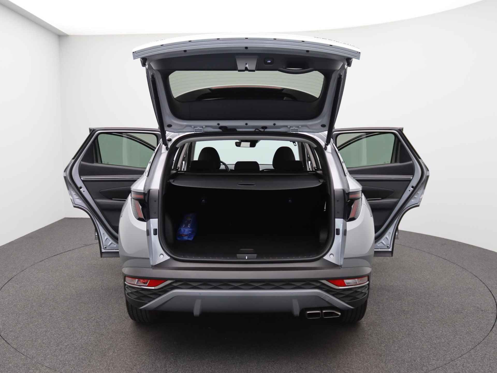 Hyundai Tucson 1.6 T-GDI HEV Comfort Smart | Hybride | Navigatie | Stoelverwarming | LED | DAB | Cruise Control | Achteruitrijcamera | Stuurverwarming | - 16/48
