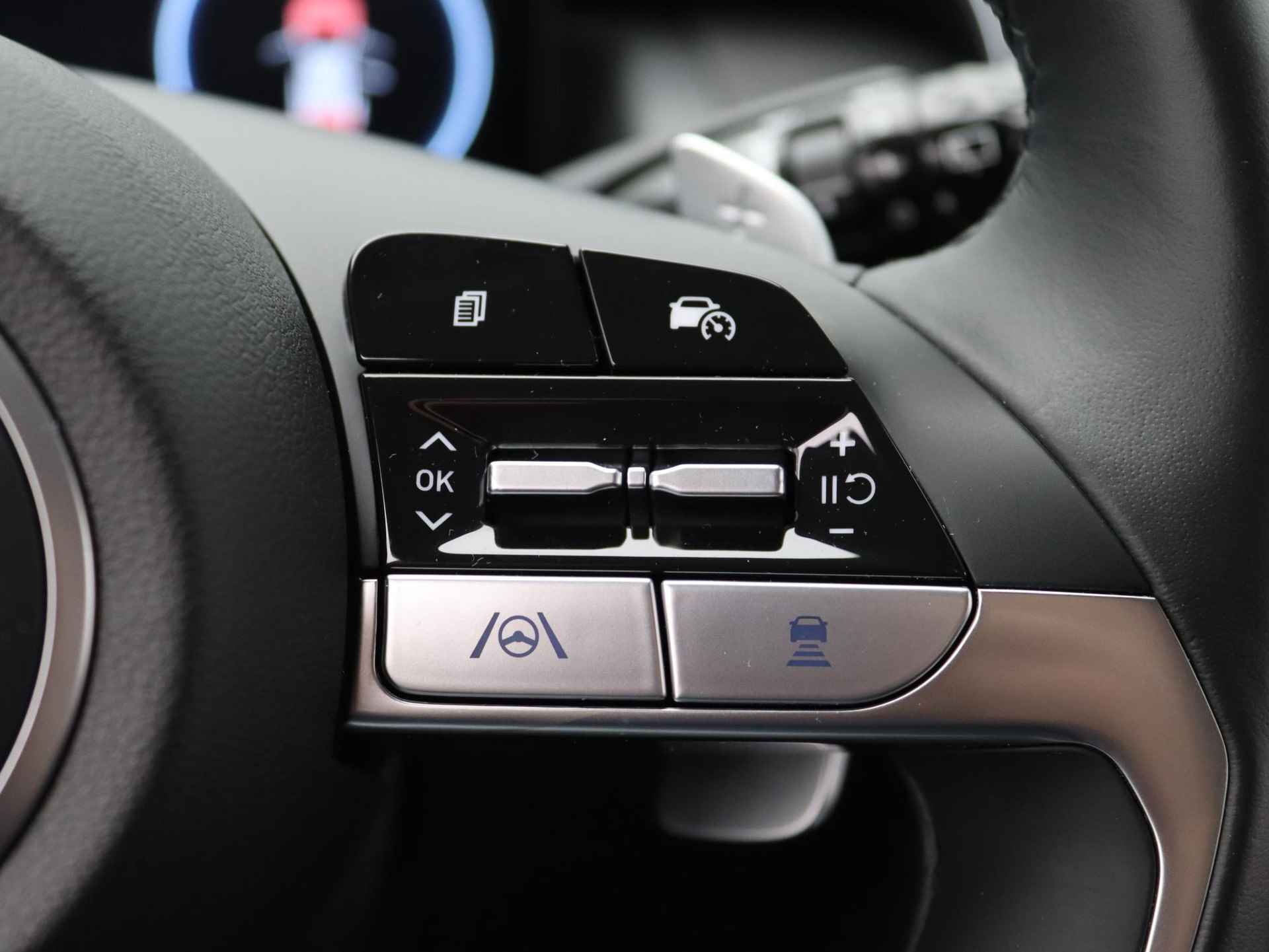 Hyundai Tucson 1.6 T-GDI HEV Comfort Smart | Hybride | Navigatie | Stoelverwarming | LED | DAB | Cruise Control | Achteruitrijcamera | Stuurverwarming | - 22/48