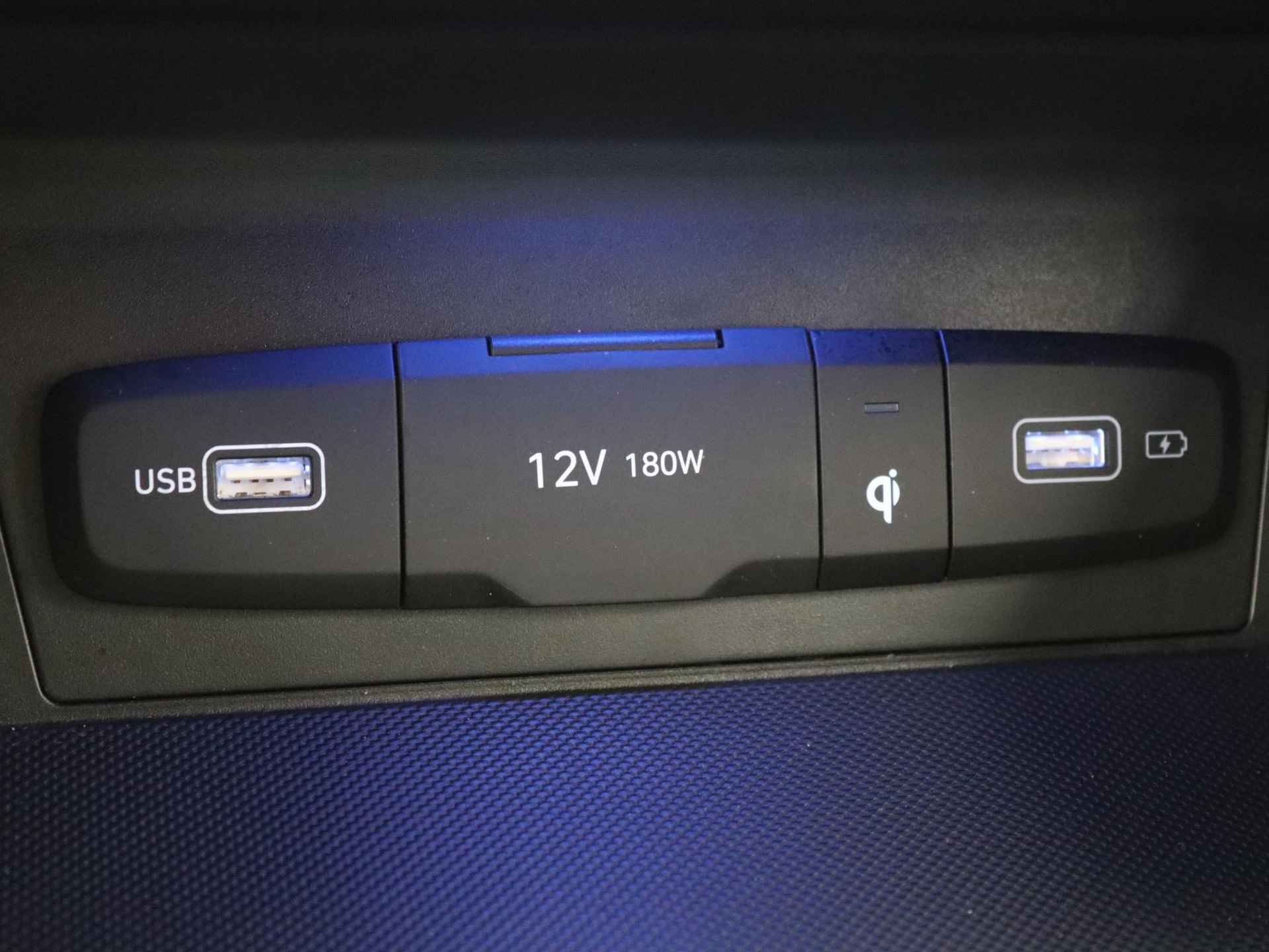 Hyundai Tucson 1.6 T-GDI HEV Comfort Smart | Hybride | Navigatie | Stoelverwarming | LED | DAB | Cruise Control | Achteruitrijcamera | Stuurverwarming | - 24/48