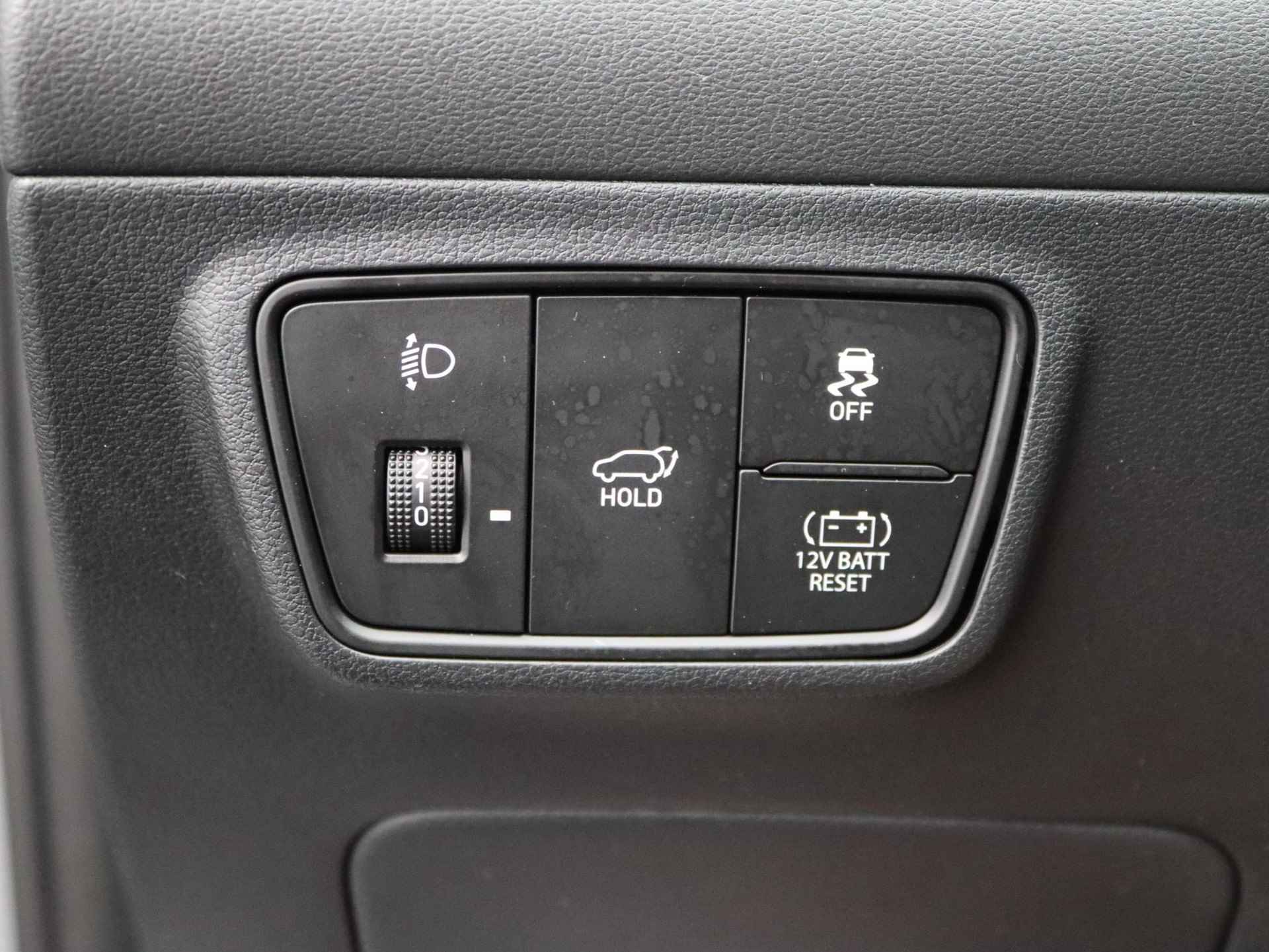 Hyundai Tucson 1.6 T-GDI HEV Comfort Smart | Hybride | Navigatie | Stoelverwarming | LED | DAB | Cruise Control | Achteruitrijcamera | Stuurverwarming | - 27/48