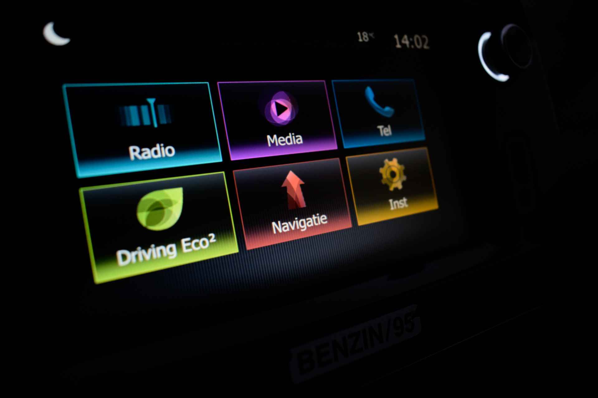 Renault Clio Estate TCe Zen Exclusive NAVI/CLIMA/CRUISE/DAB+/LMV - 20/22