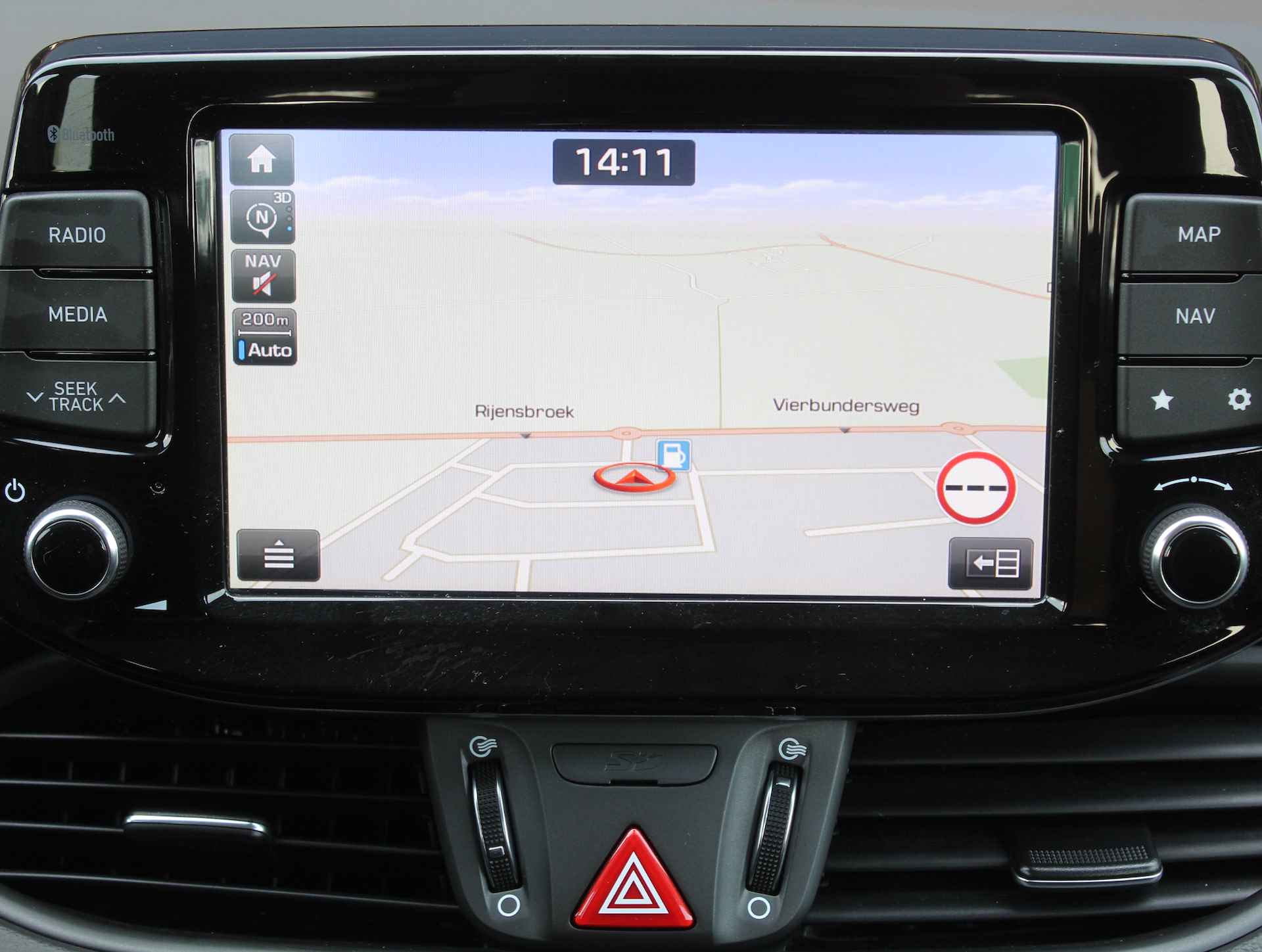 Hyundai i30 1.0 T-GDI Comfort CAMERA | CLIMATE | CARPLAY | CRUISE | DAB | LED | NAVI | PDC - 13/51