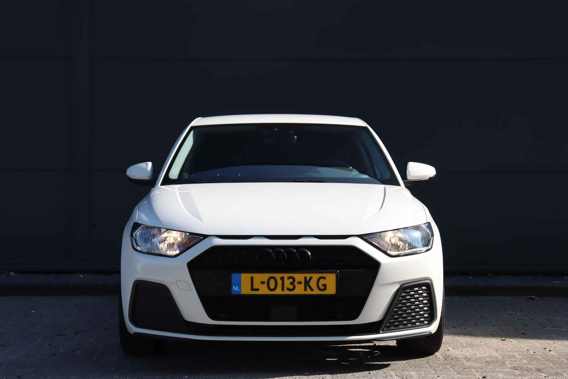 Audi A1 Sportback 25 TFSI Pro Line / Carplay Navigatie - 2/34