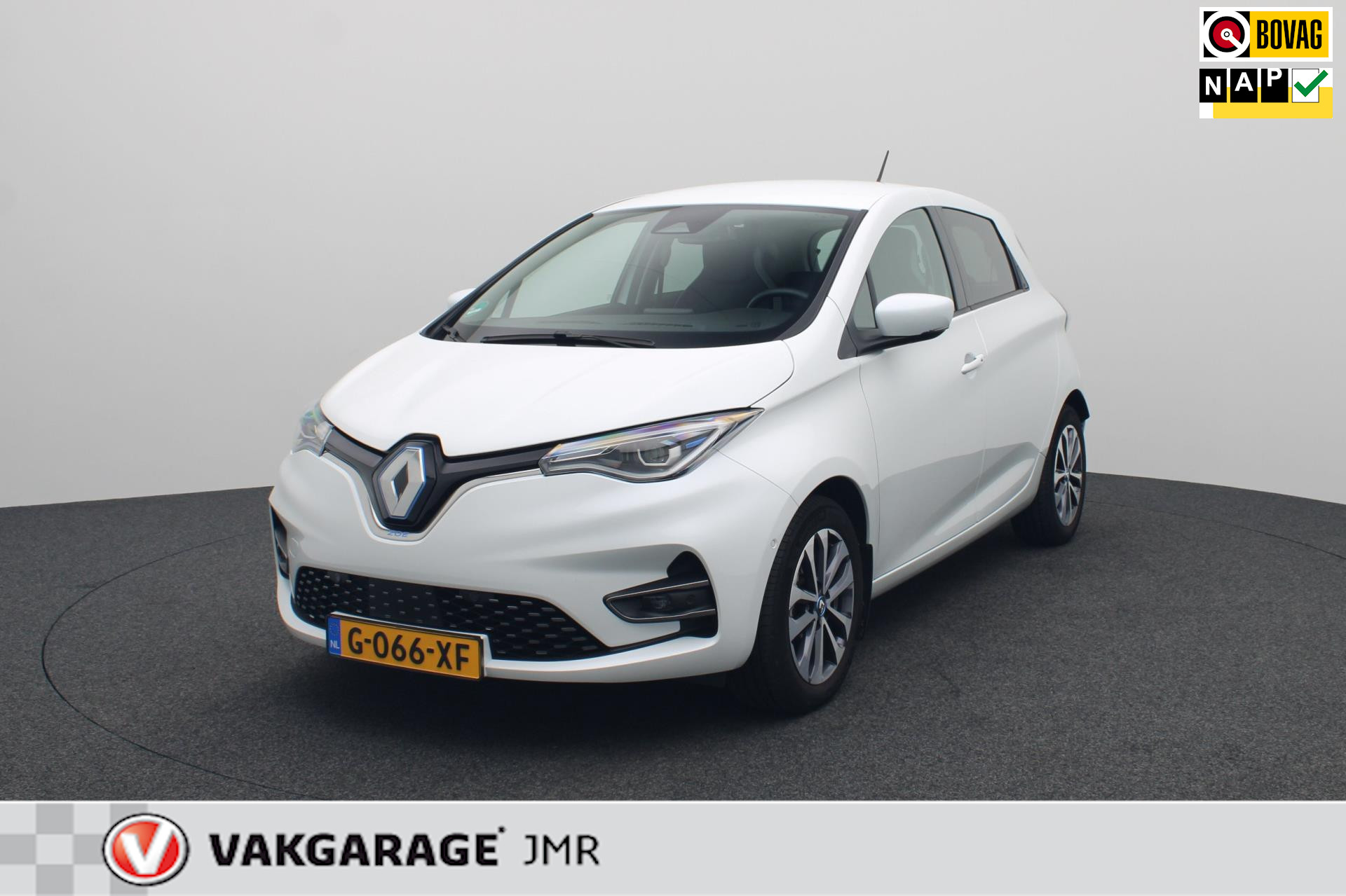 Renault ZOE R135 Intens 50 kWh - BTW auto - 1 Eigenaar - 2000 euro Subsidie mogelijk - €16950,- na subsidie