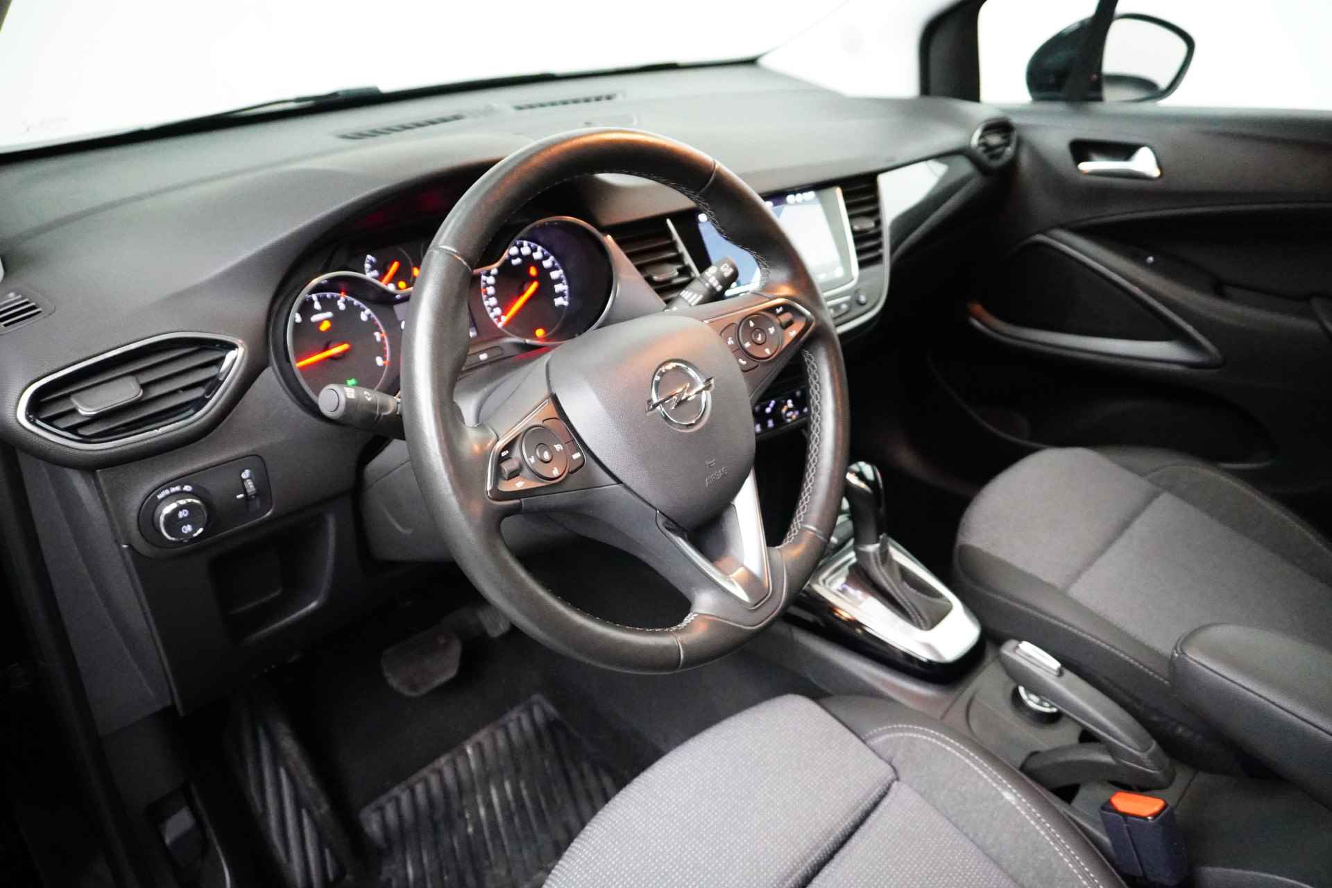 Opel Crossland 1.2 Turbo Elegance 130pk | Stuur/Stoelverwarming | Navigatie | AGR-Comfortstoel | Voorruitverwarming | Achteruitrijcamera | Clim - 15/27