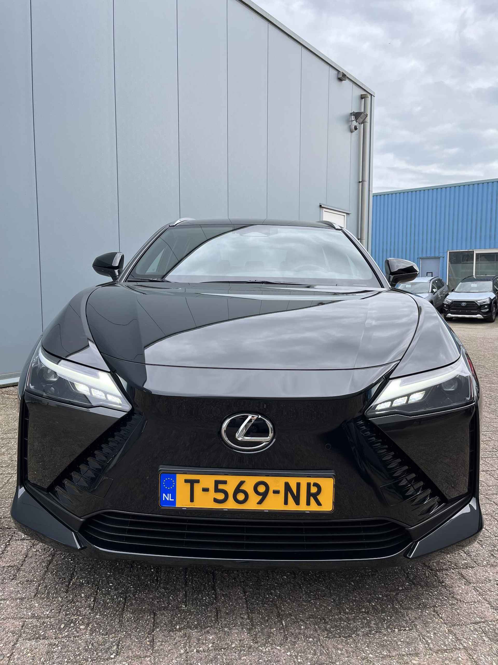 Lexus RZ 450e Executive Line | NIEUW & DIRECT LEVERBAAR | Stoel + Stuur verwarming | Leder | LED | BSM | Premium Navigatie | BTW'er | - 2/27