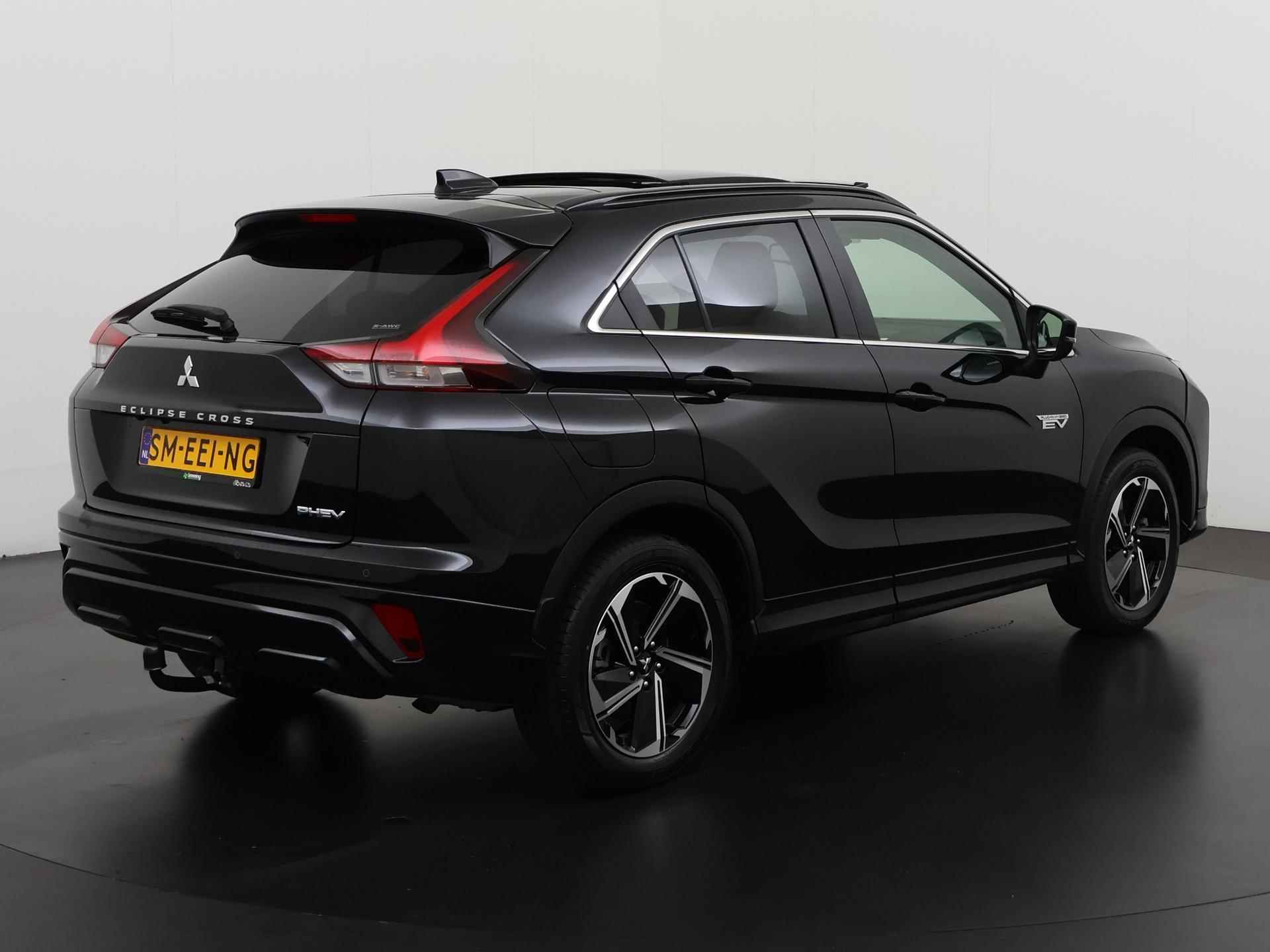 Mitsubishi Eclipse Cross 2.4 PHEV Instyle | Panoramadak | Trekhaak | Adapt Cruise | Camera | Zondag Open! - 4/44