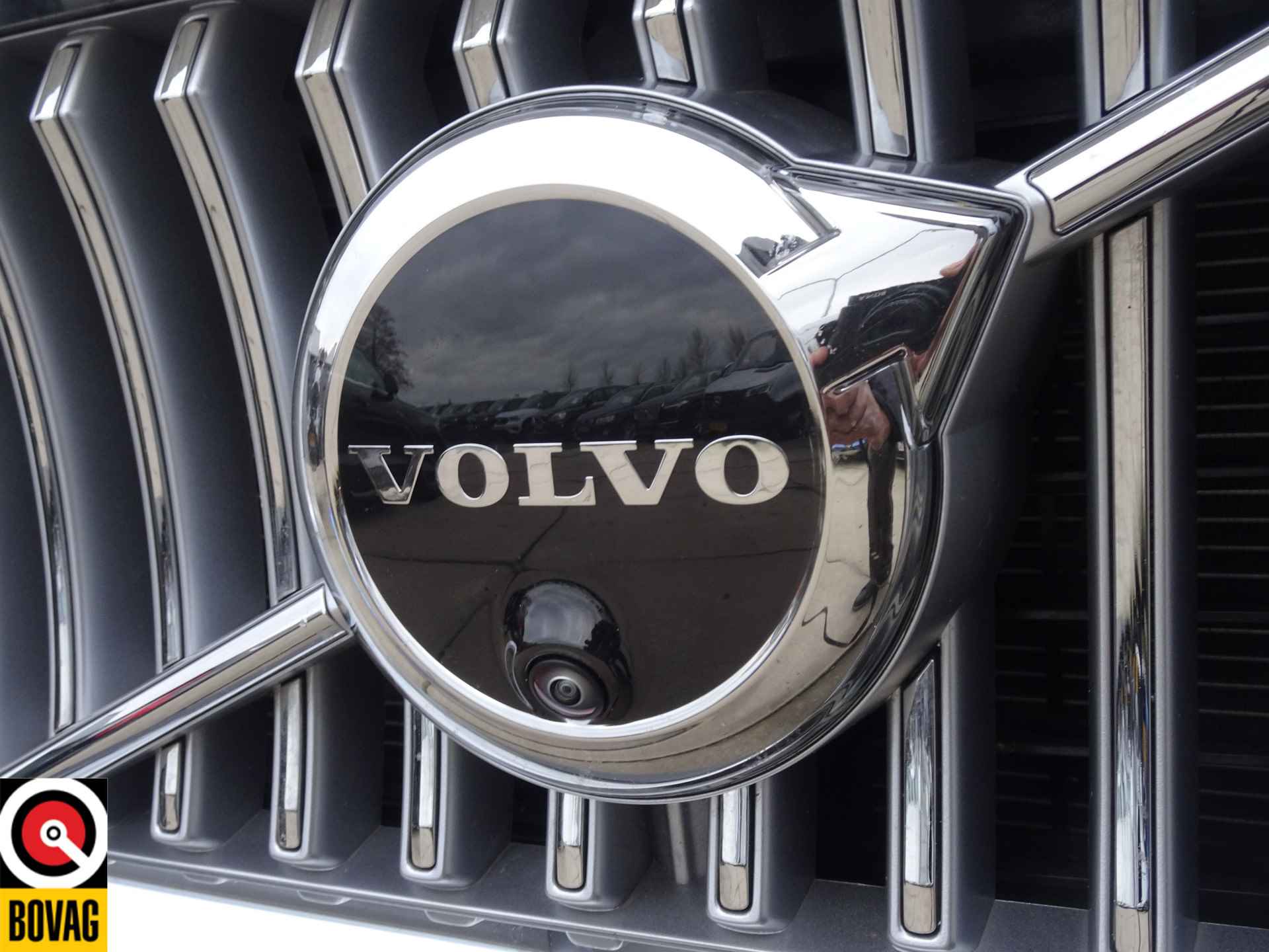 Volvo XC90 2.0 T8 Plug-in hybrid AWD Plus Bright - 9/52