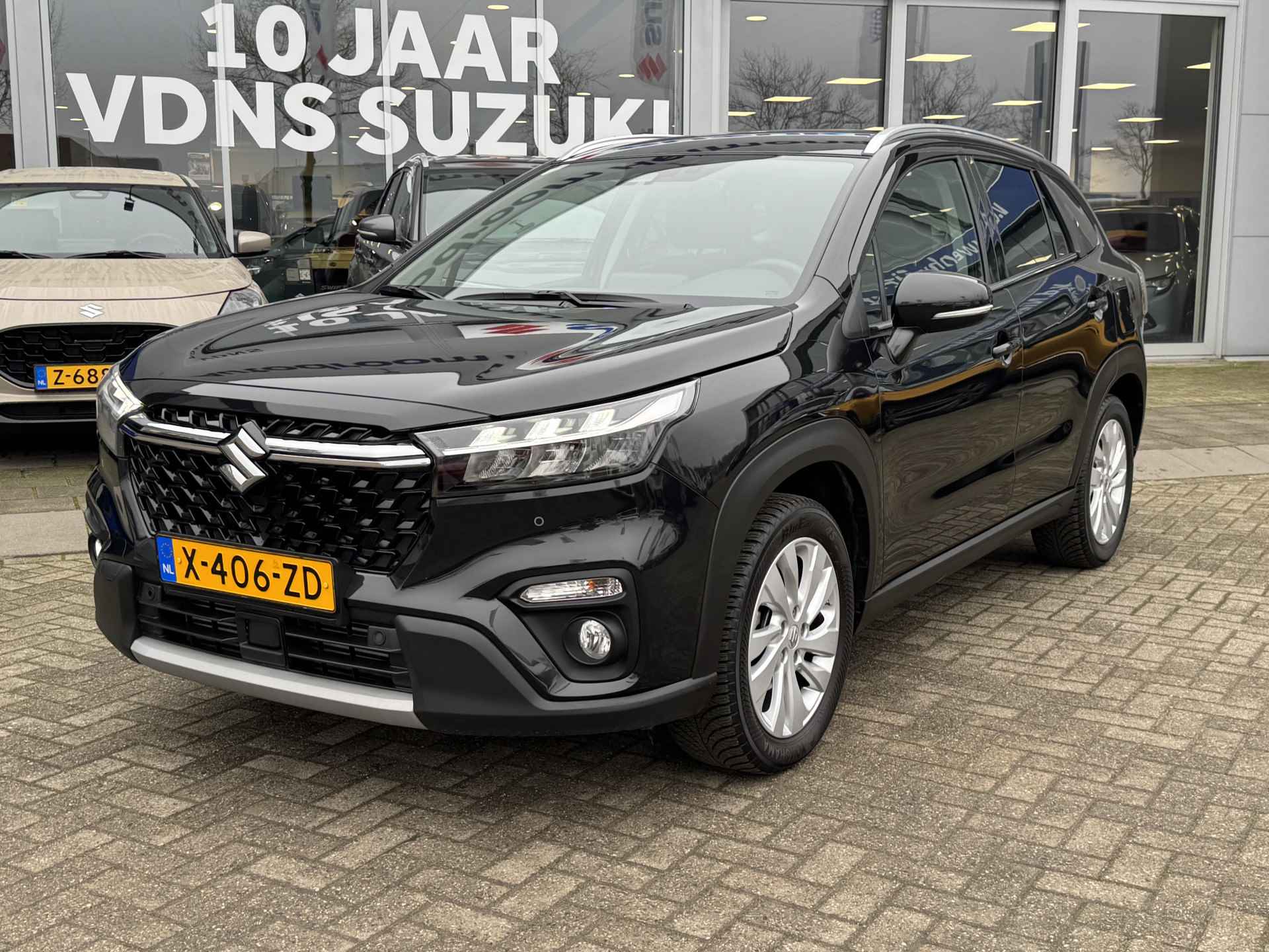 Suzuki S-Cross 1.4 Boosterjet Select BTW Fabrieksgarantie All Season banden info: M. Safari 0492588976 - 3/21