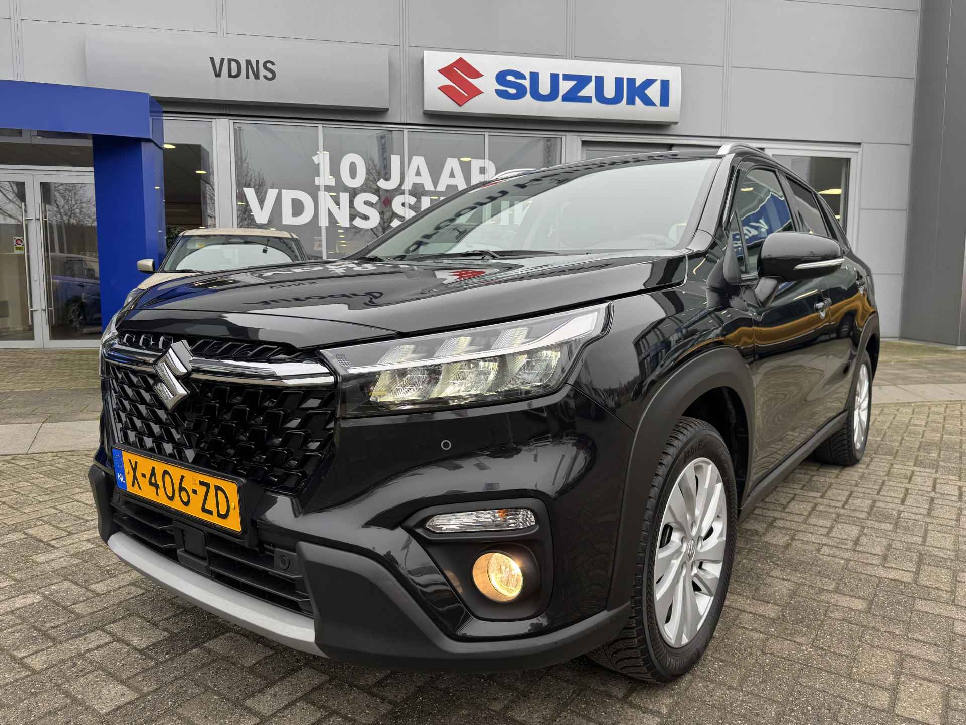 Suzuki S-Cross 1.4 Boosterjet Select BTW Fabrieksgarantie All Season banden info: M. Safari 0492588976 - 19/21