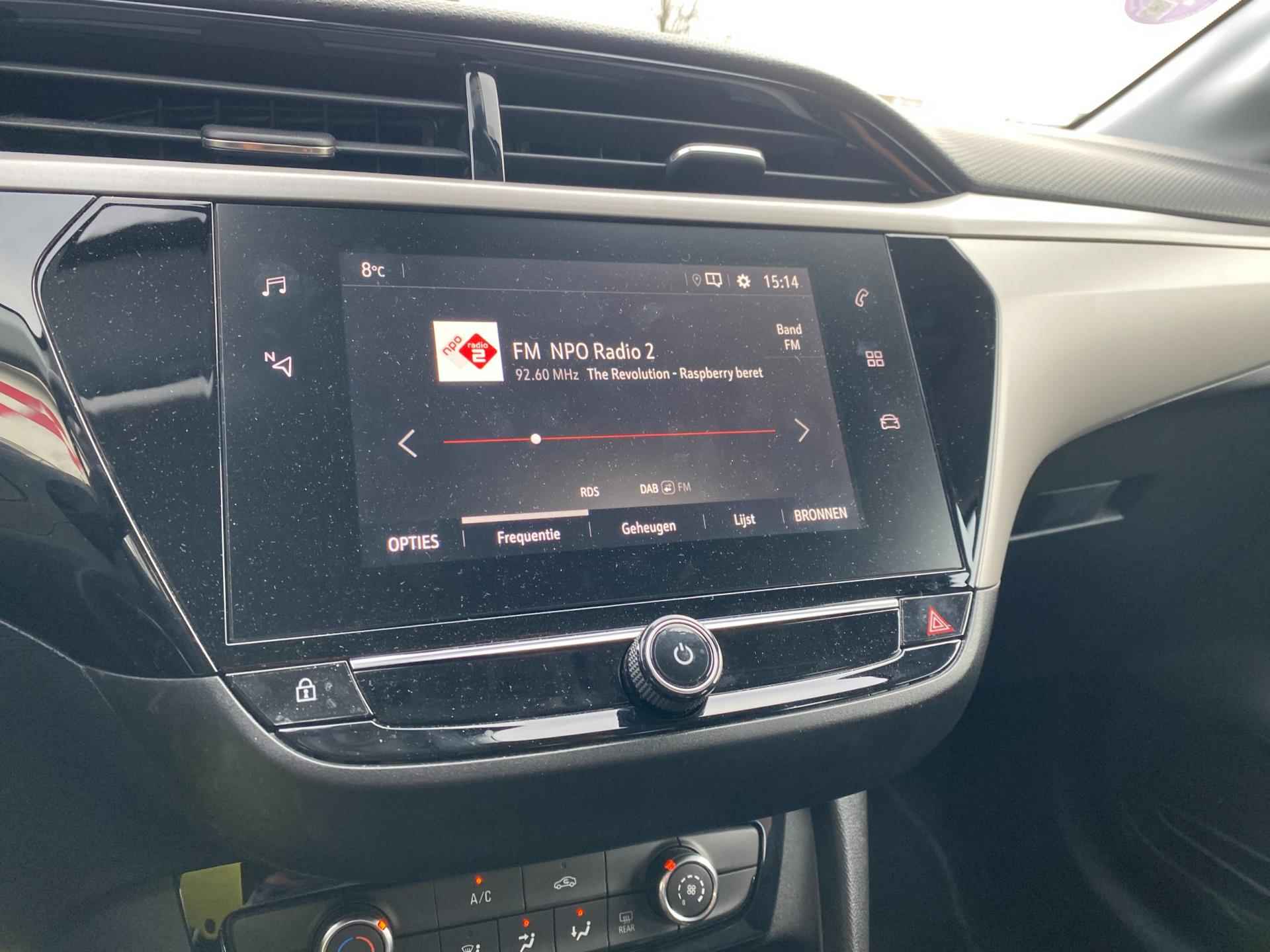 Opel CORSA 1.2 Edition apple carplay - 11/13