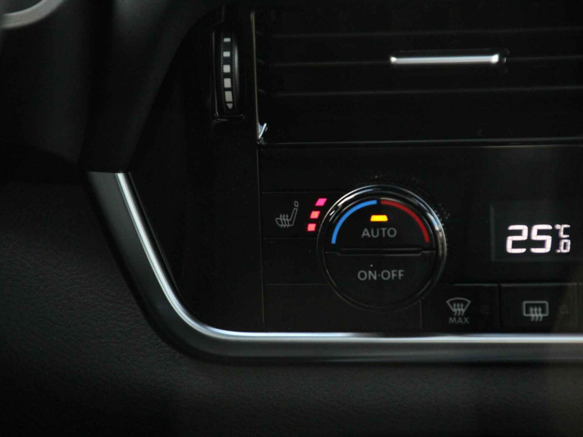 Nissan Qashqai 1.3 MHEV Tekna Design + Cold Pack | Panoramadak | Stuur- + Stoelverwarming | 360° Camera | Adapt. Cruise Control | Head-Up Display | Rijklaarprijs! - 20/24