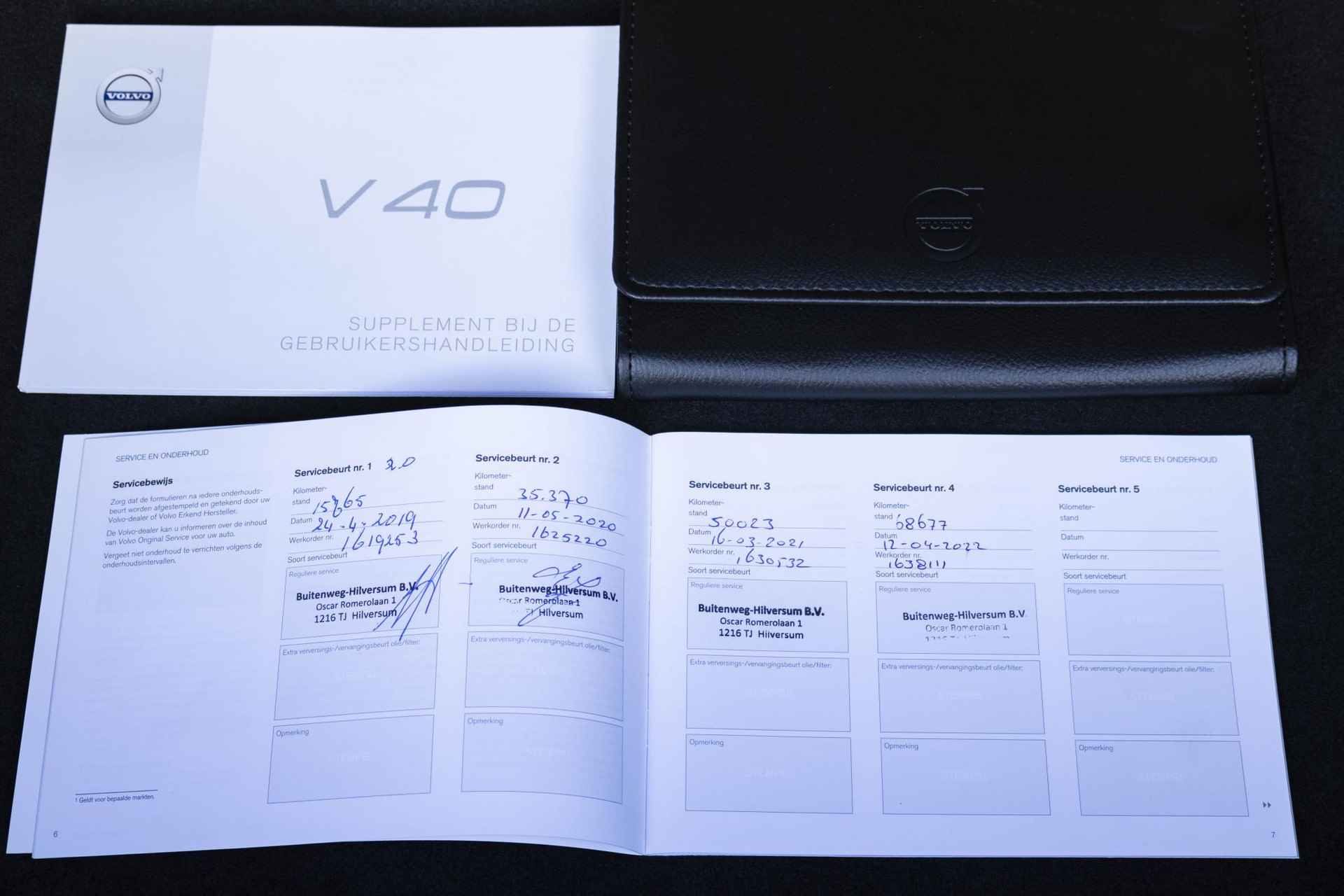 Volvo V40 T4 Automaat Business Sport | Panoramadak | Trekhaak afneembaar  |  Lederen Interieur | Parkeercamera | Park Assist voor en achter | Parkeerverwarming | Volvo on Call - 30/33