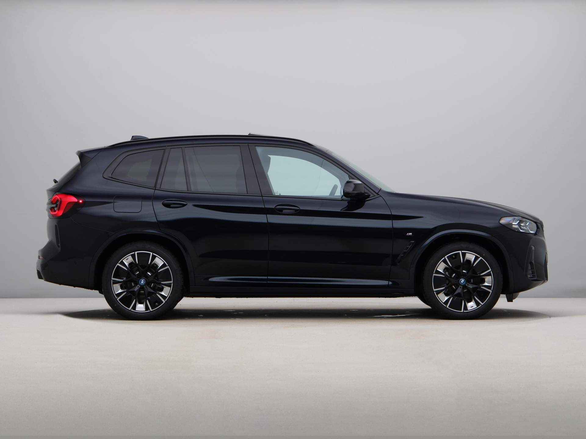 BMW iX3 High Executive Edition 80 kWh - 9/29