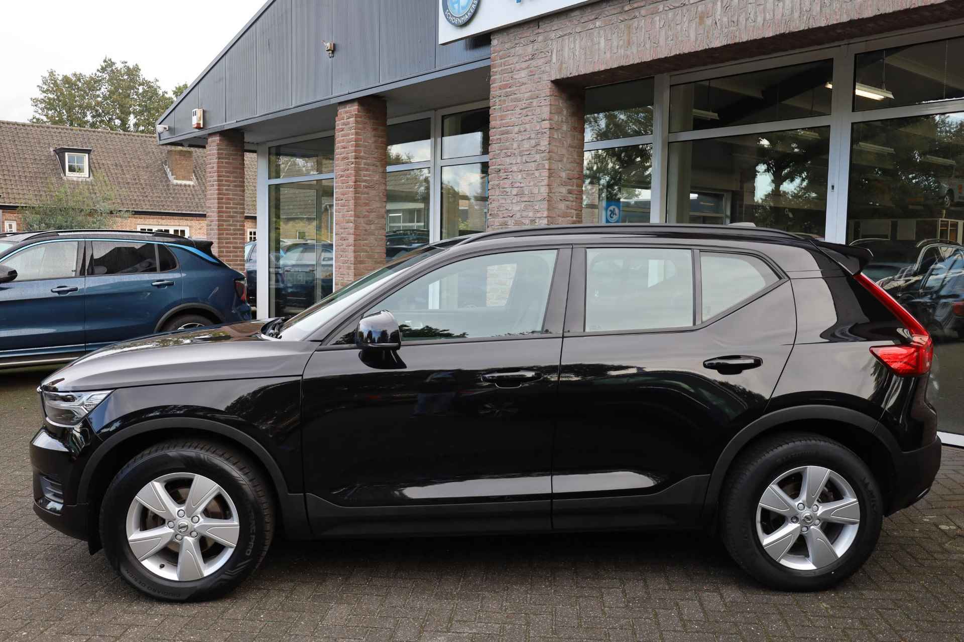 Volvo XC40 1.5 T3 TREKHAAK-ELEC COCKPITVIEW 2xPDC NAVI DEALER-ONDERHOUDEN CRUISE CLIMA 17"LMV - 40/42