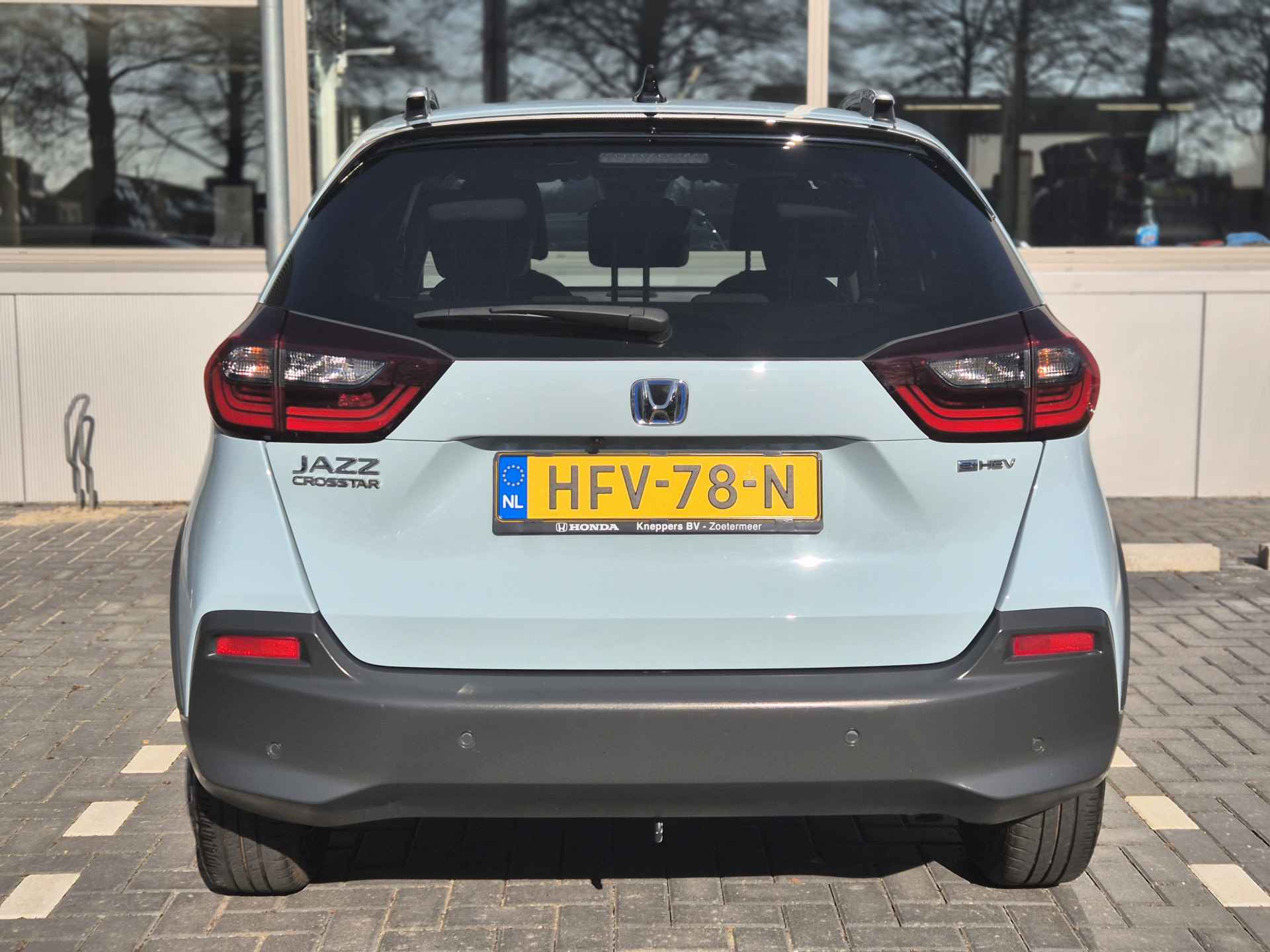 Honda Jazz 1.5 e:HEV Crosstar Navigatie, Parkeersensoren V+A, Apple/Android , All-in Rijklaarprijs - 11/24