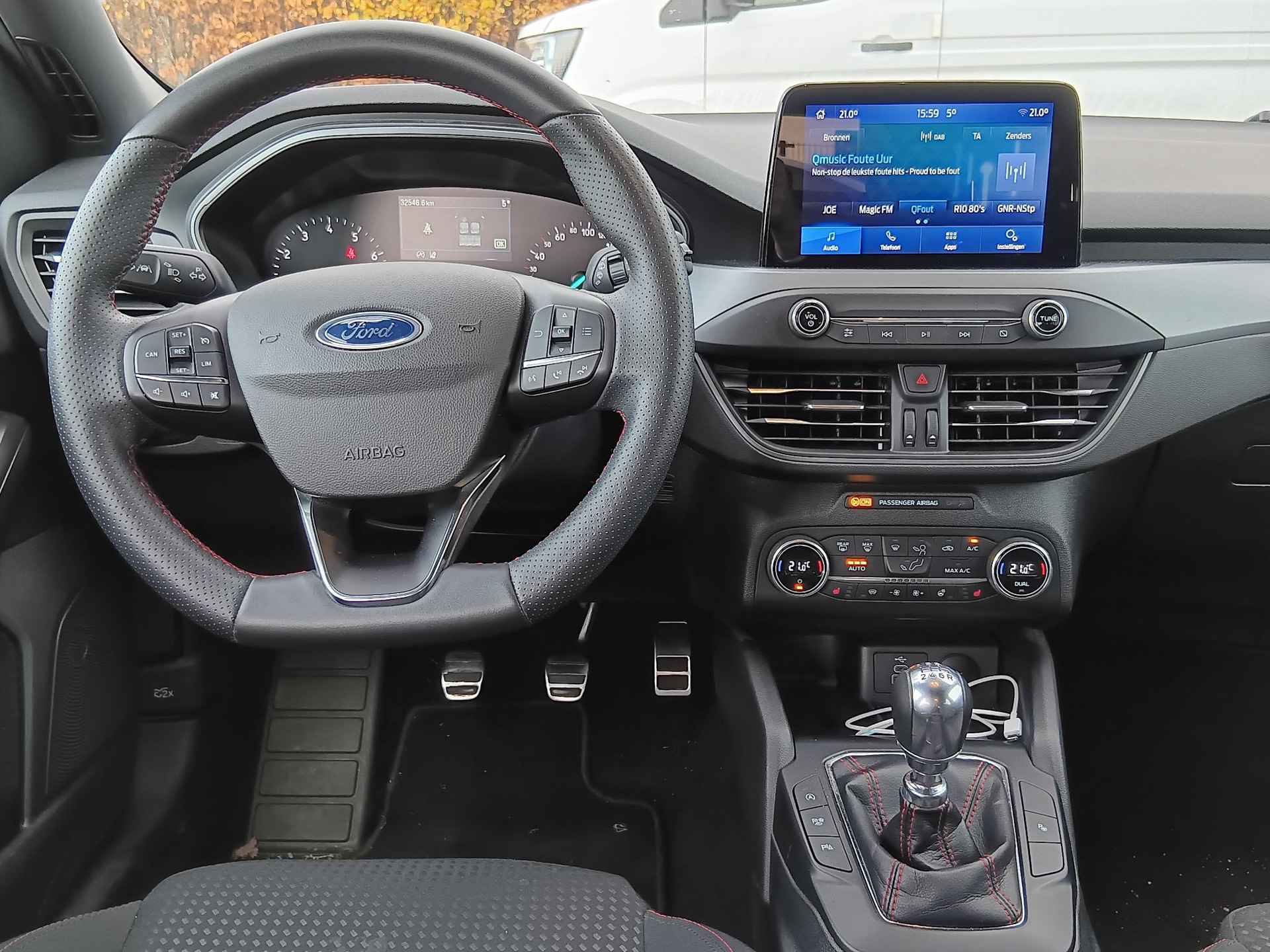 Ford Focus Wagon 1.0 EcoBoost Hybrid ST Line Winter Pack / Apple Carplay / Android Auto - 8/36