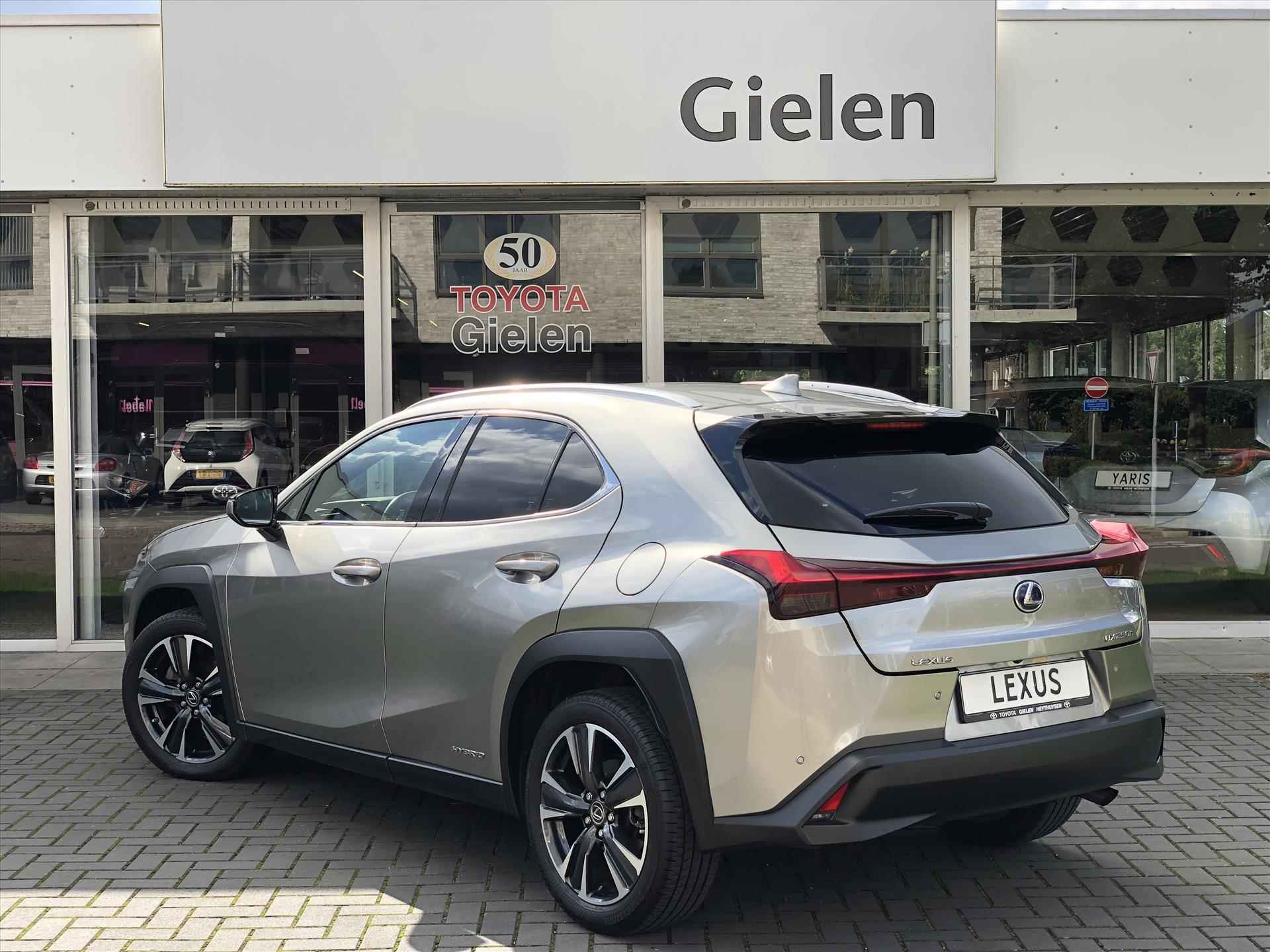 Lexus Ux 250h 184pk Preference Line | Dodehoekherkenning, Parkeersensoren, Keyless, 18 inch, CarPlay, Stoel + Stuurverwarming - 37/38