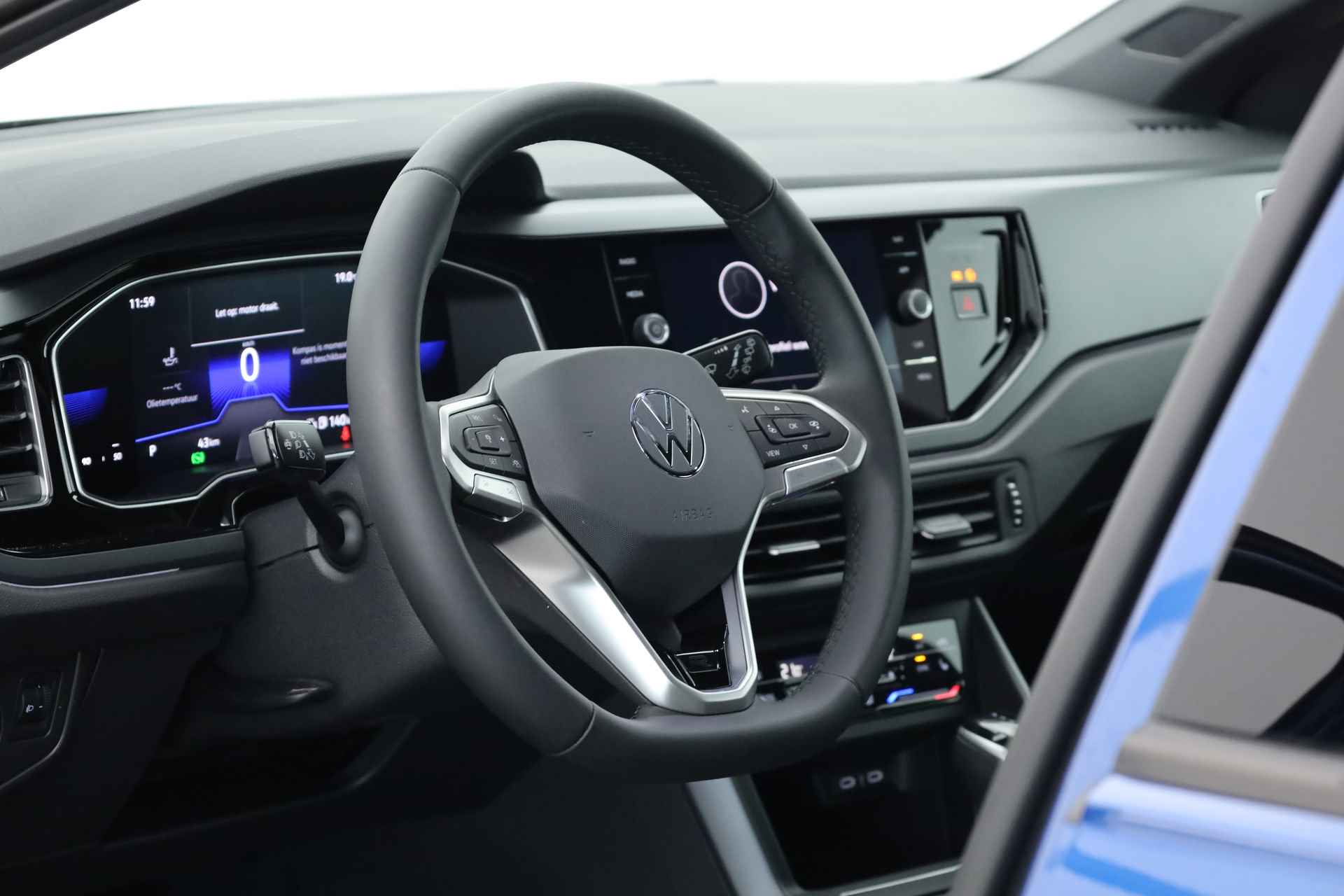 Volkswagen Polo 1.0 TSI R-Line DSG | Navi by App | Travel Assist | Camera | Stoelverw. | PDC - 4/26