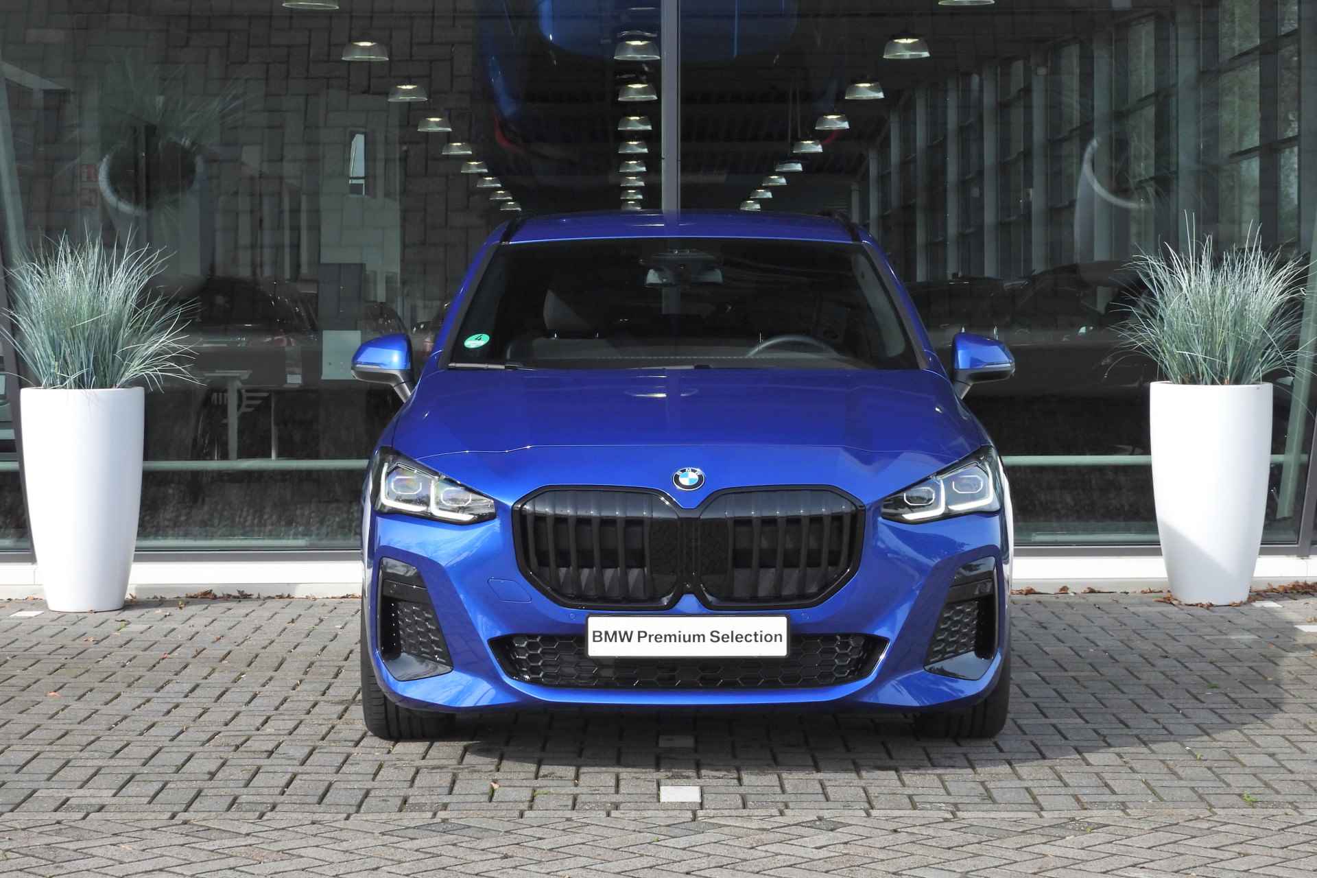 BMW 2 Serie Active Tourer 223i M Sport Automaat / Sportstoelen / Adaptieve LED / Adaptief M Onderstel / Parking Assistant Plus / Head-Up / Comfort Access - 7/40