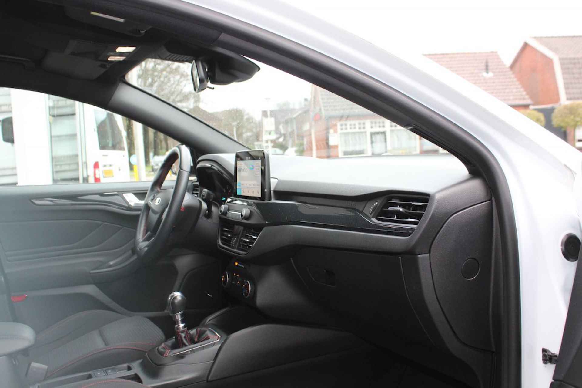 FORD Focus 1.5 ECOBL. ST L. BNS - 4/22