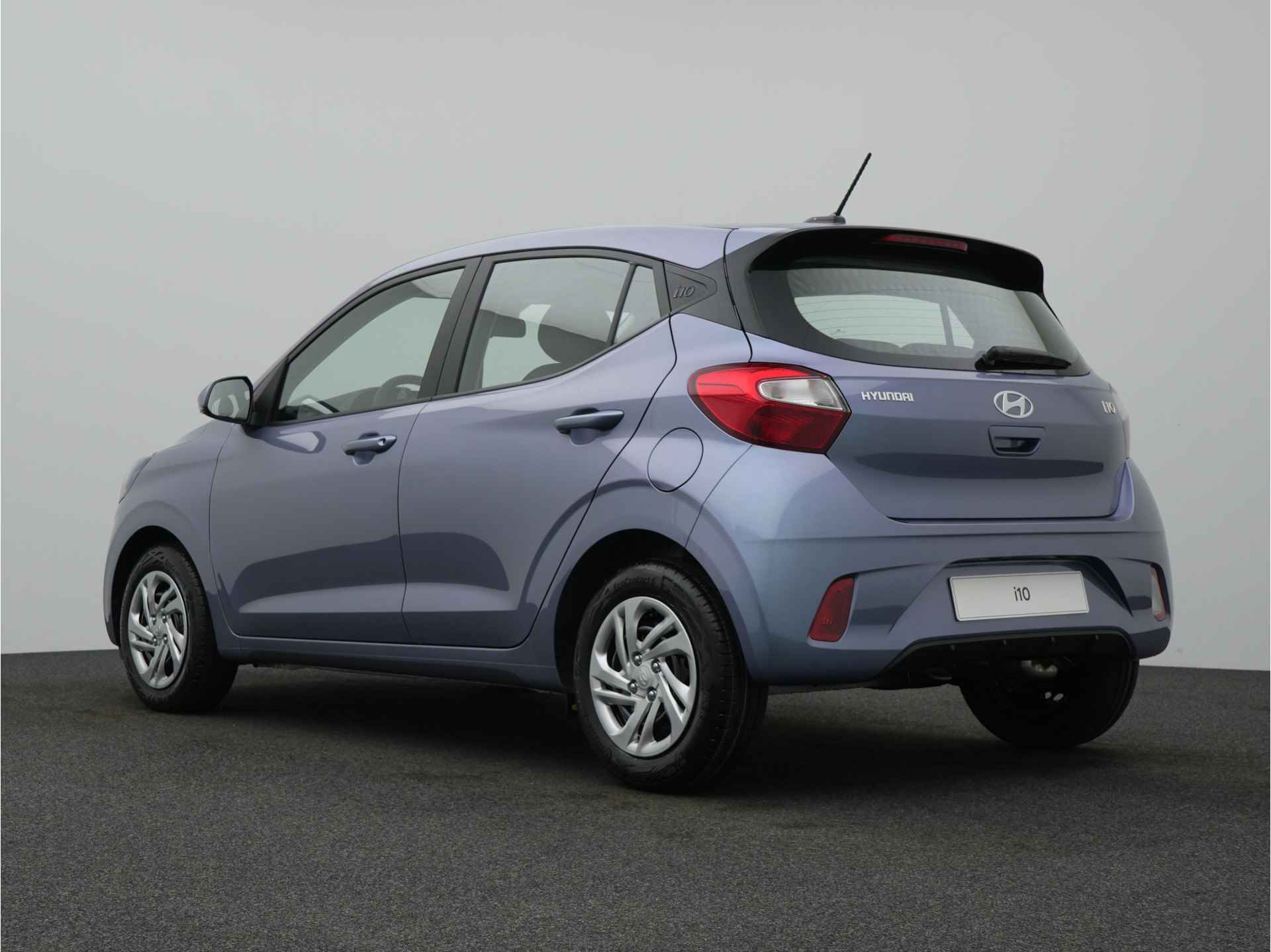 Hyundai i10 1.0 Comfort 5-zits AUTOMAAT | APPLE / ANDROID NAVIGATIE | AIRCO Uit voorraad leverbaar! - 11/41