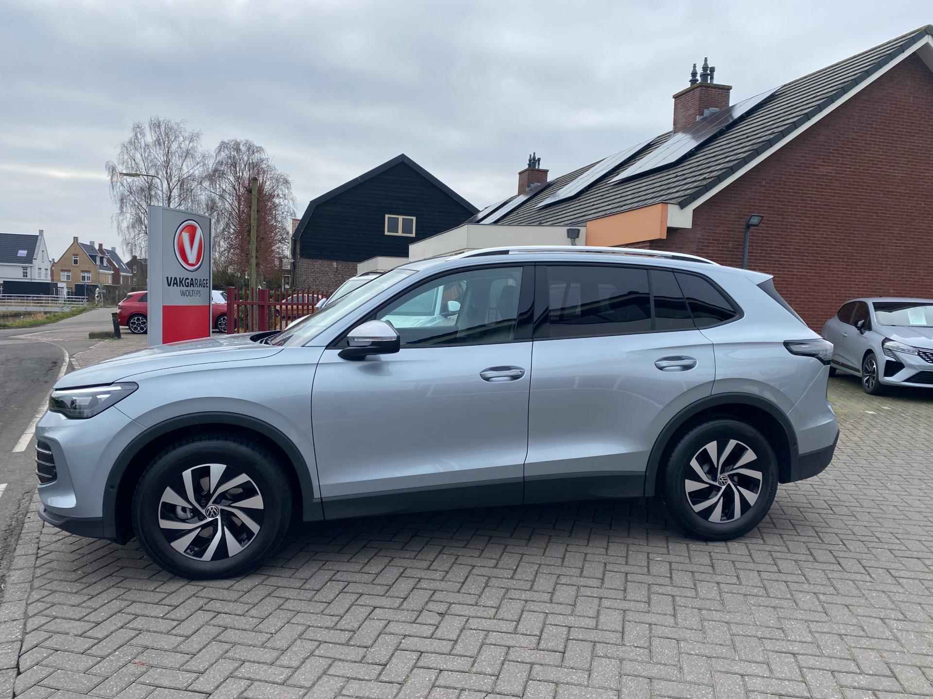 Volkswagen TIGUAN 1.5 eTSI Life Edition/Apple Carplay/ RIJKLAARPRIJS! - 6/21