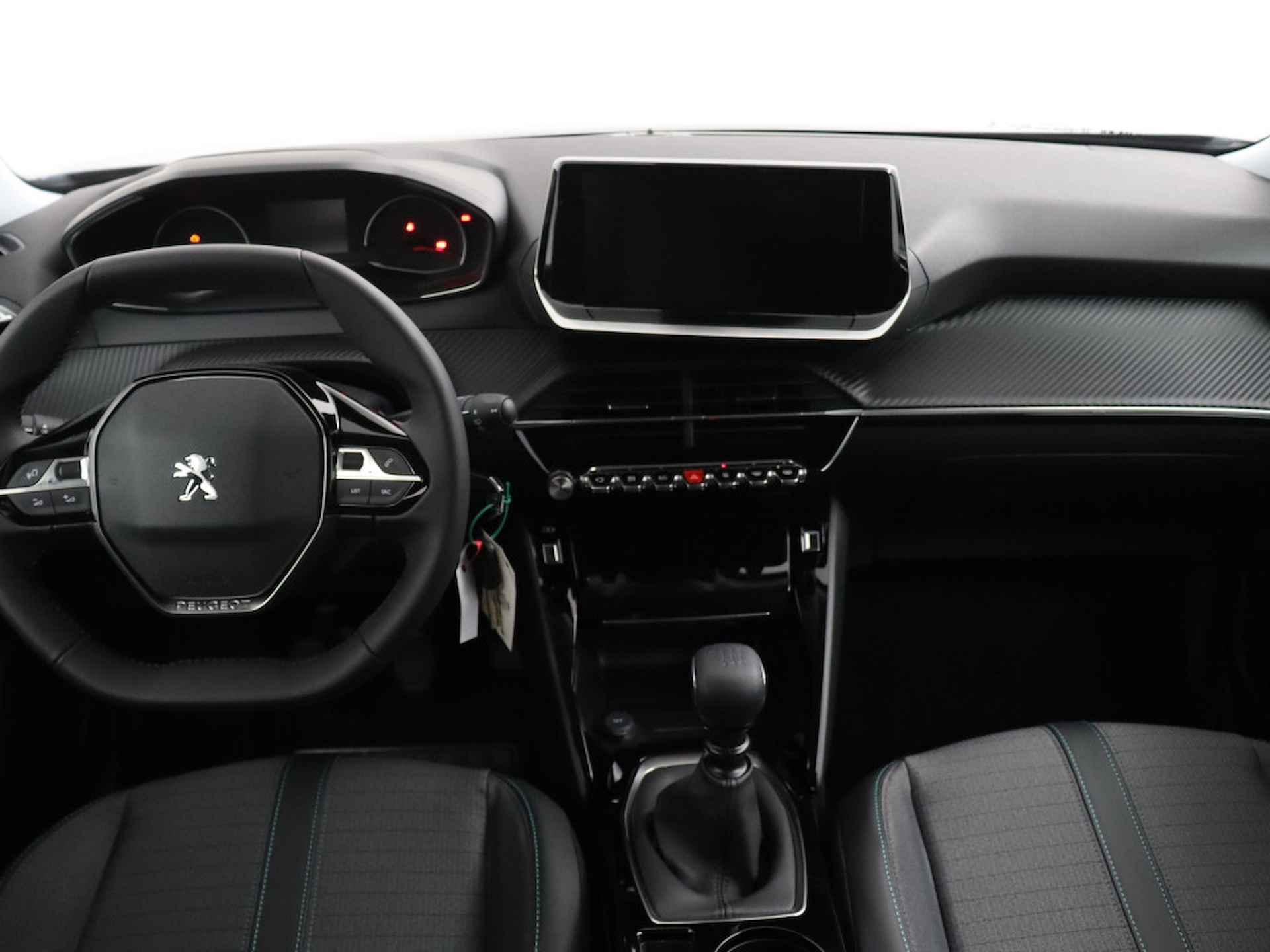 Peugeot 2008 1.2 PureTech Allure Pack | 130 PK | 17 Inch lichtmetaal Bi-Color | Apple Carplay & Android Auto | Achteruitrijcamera | Parkeersensoren achter | - 5/34