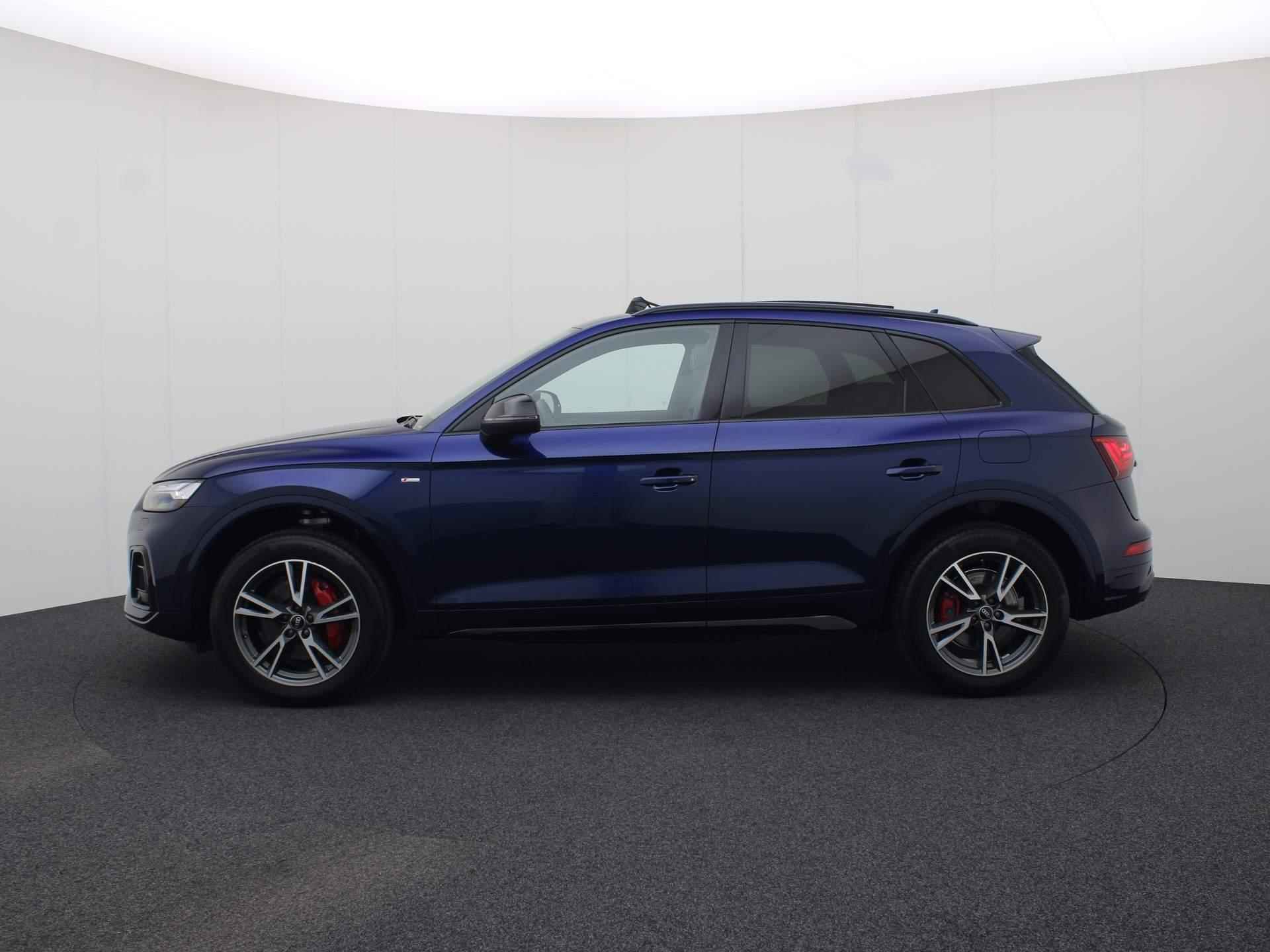 Audi Q5 50 TFSIe 220kW/299PK S Line quattro · Panoramadak · Drive select · Leder/stof · Stoel-& stuurverwarming · Garantie tot juli 2025 - 40/49