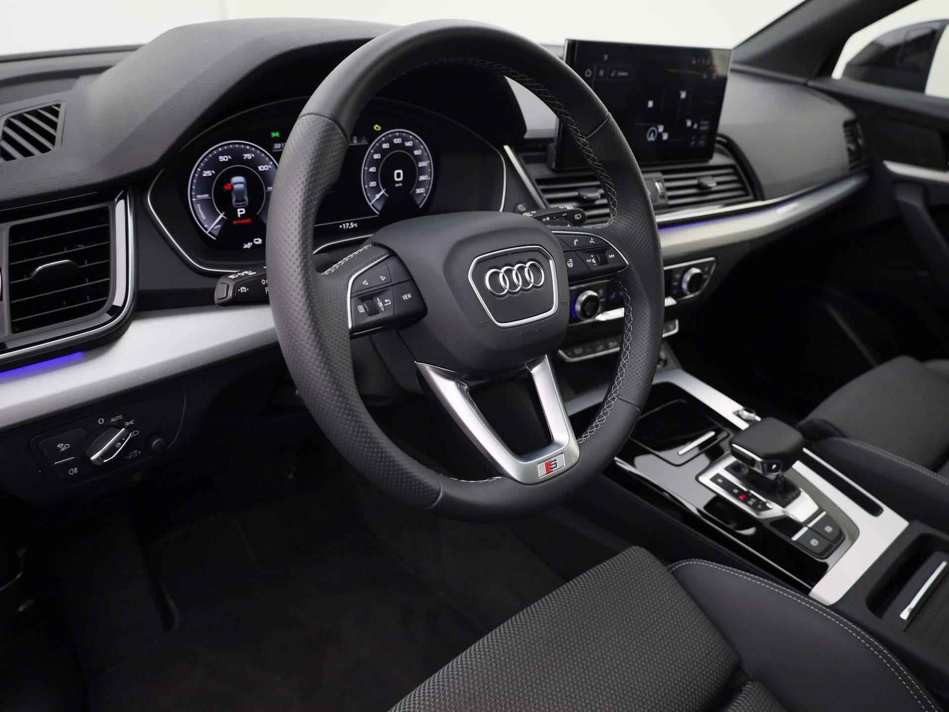 Audi Q5 50 TFSIe 220kW/299PK S Line quattro · Panoramadak · Drive select · Leder/stof · Stoel-& stuurverwarming · Garantie tot juli 2025 - 45/49