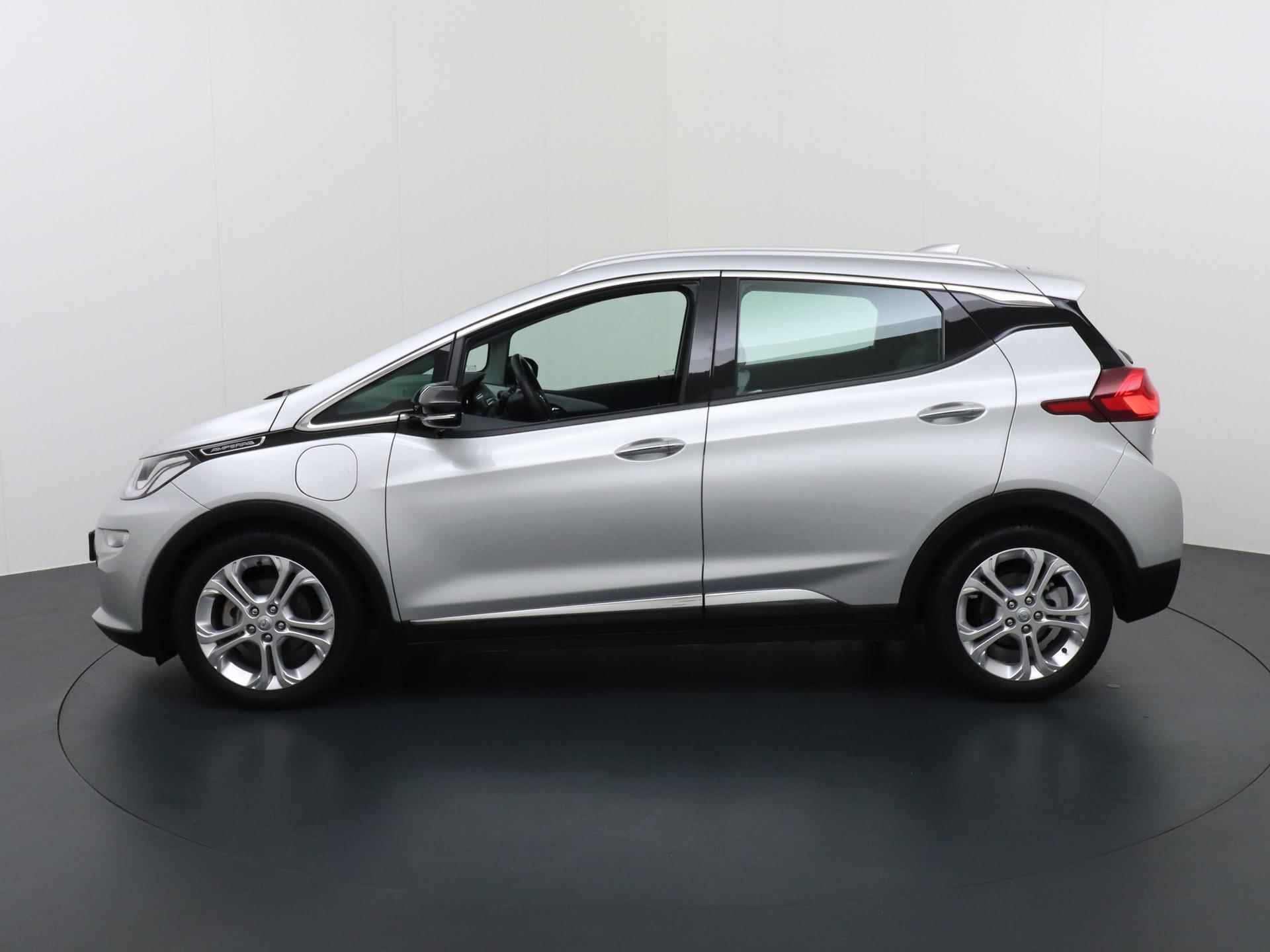 Opel Ampera-e Business executive 60 kWh | 16.000 KM | Apple carplay | Cruise control | Lichtmetalen velgen - 2/44