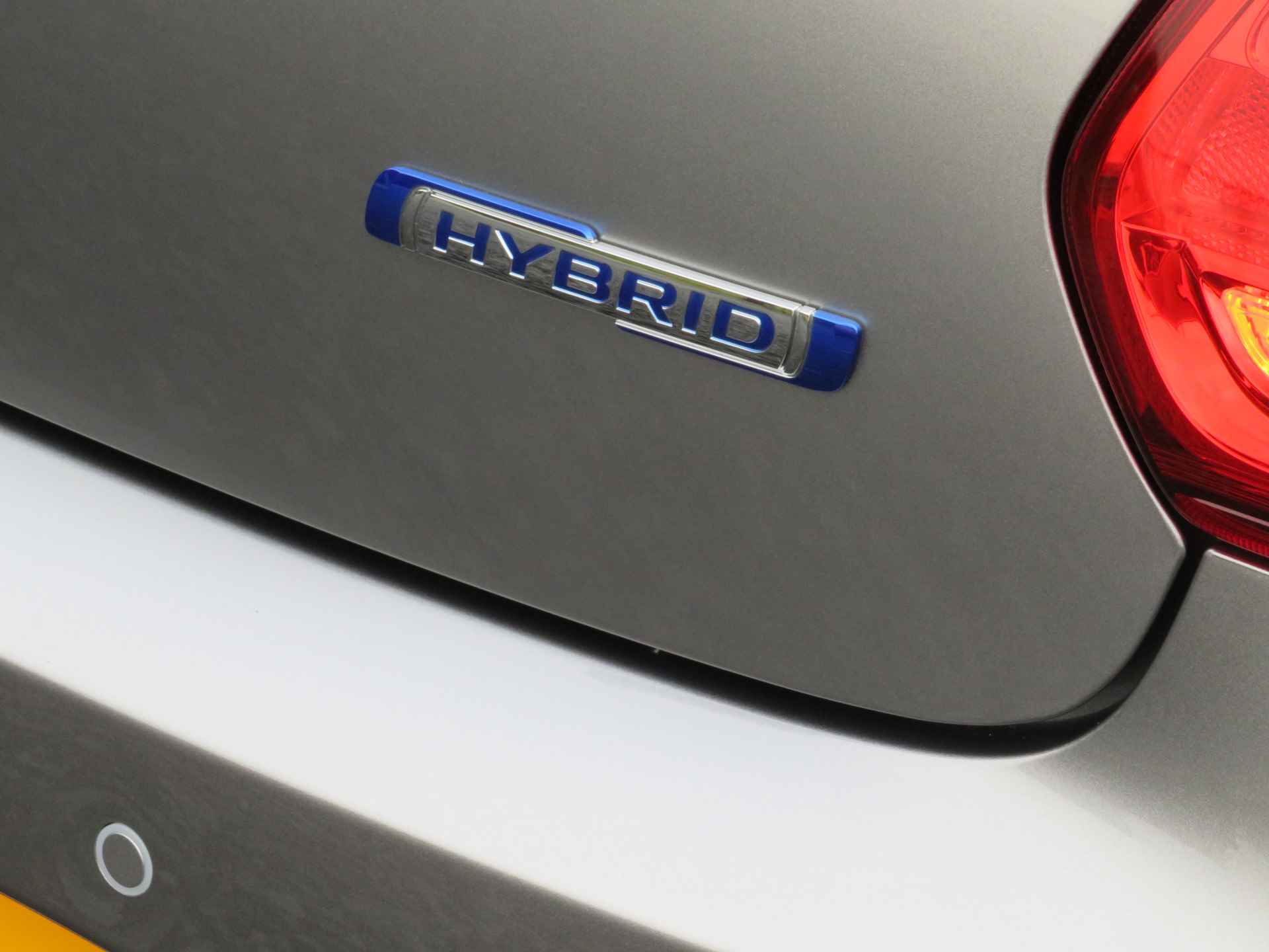 Suzuki Swift 1.2 Select Smart Hybrid, Alcantara bekleding! 6 Jaar GARANTIE , Dakspoiler en Stootlijsten - 30/37