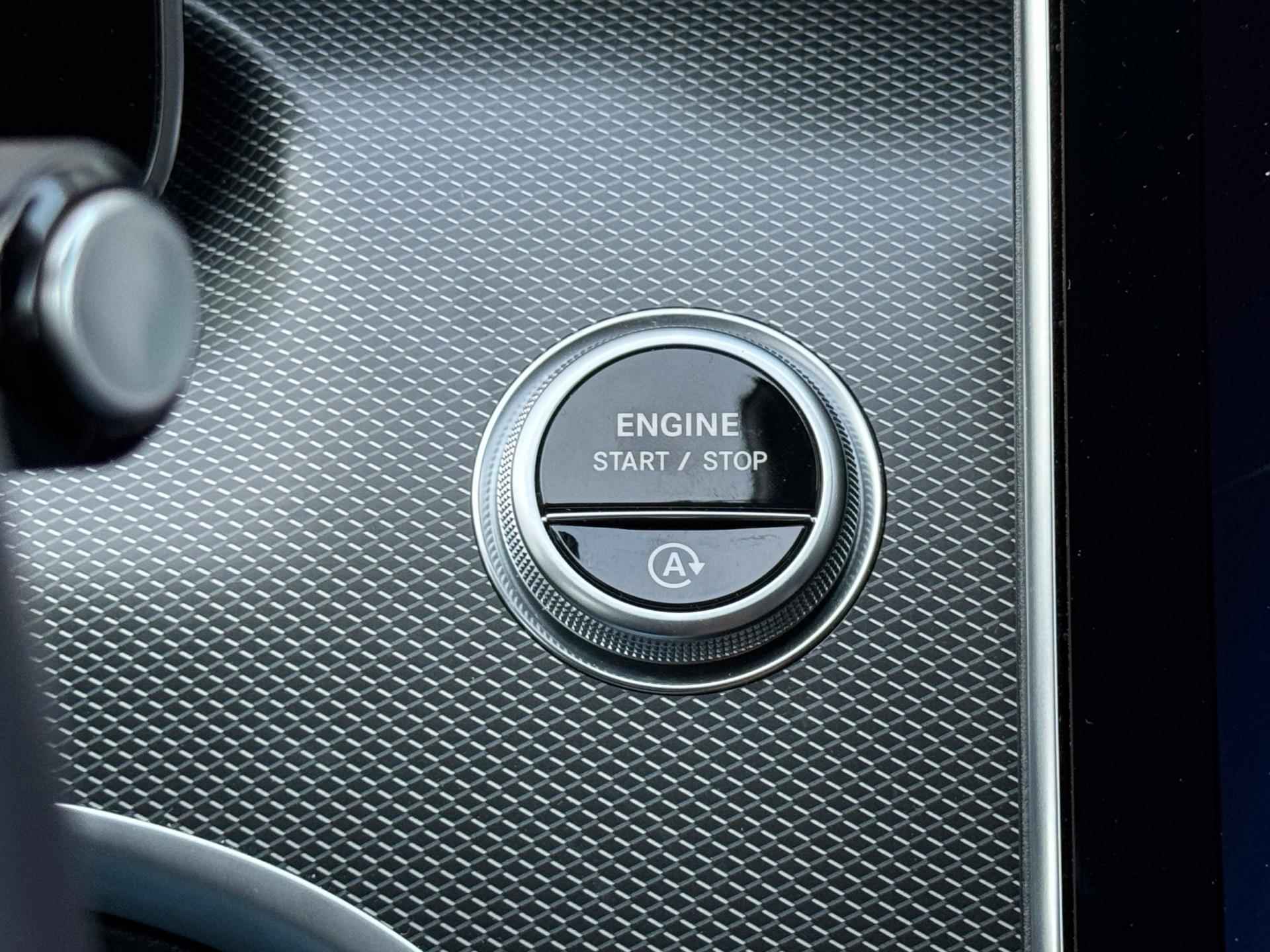 Mercedes-Benz C-klasse AUT|Burmester|Sfeerlicht|Night pakket|Lane assist|Cruise|Apple CarPlay|LED|Nieuwstaat - 51/58